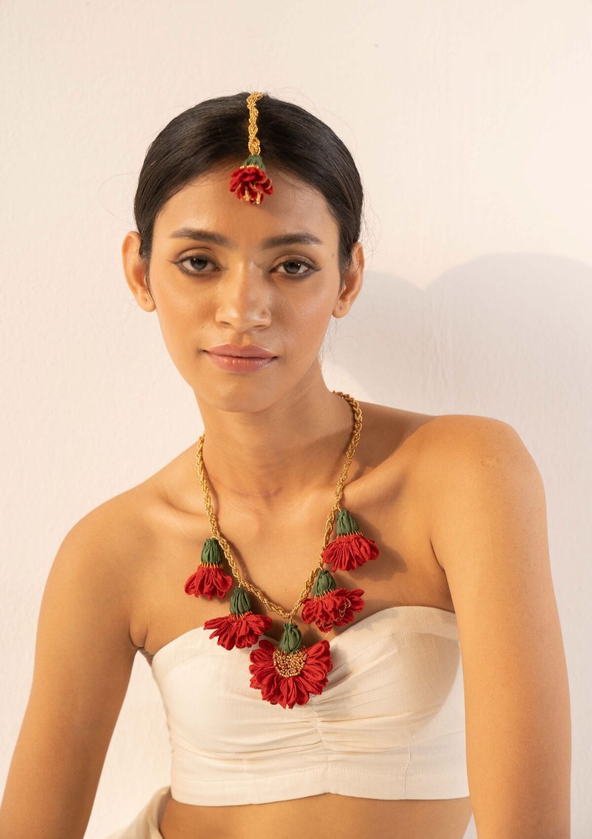 Kund Pushp Floral Necklace