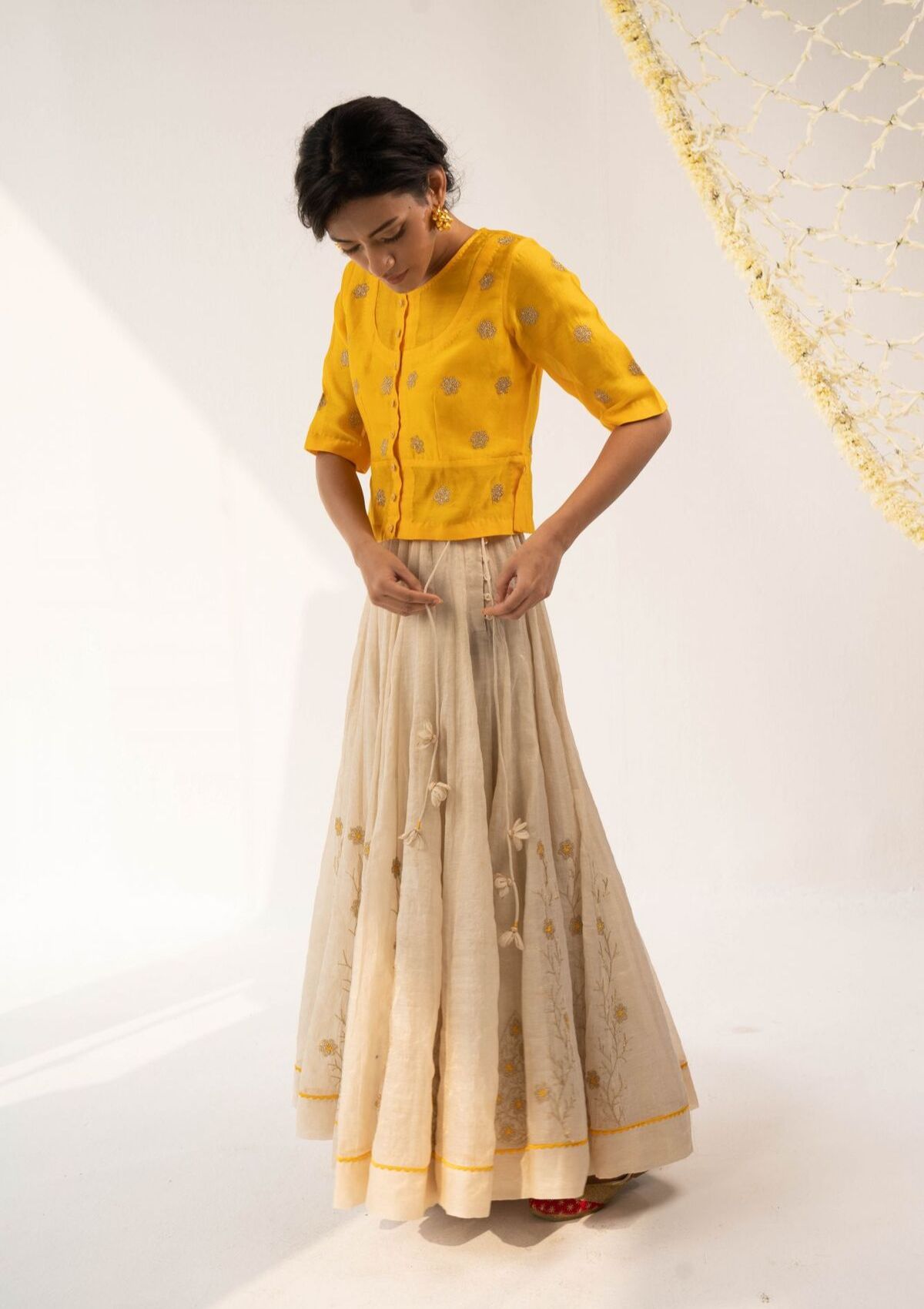 Manjal Ivory Skirt