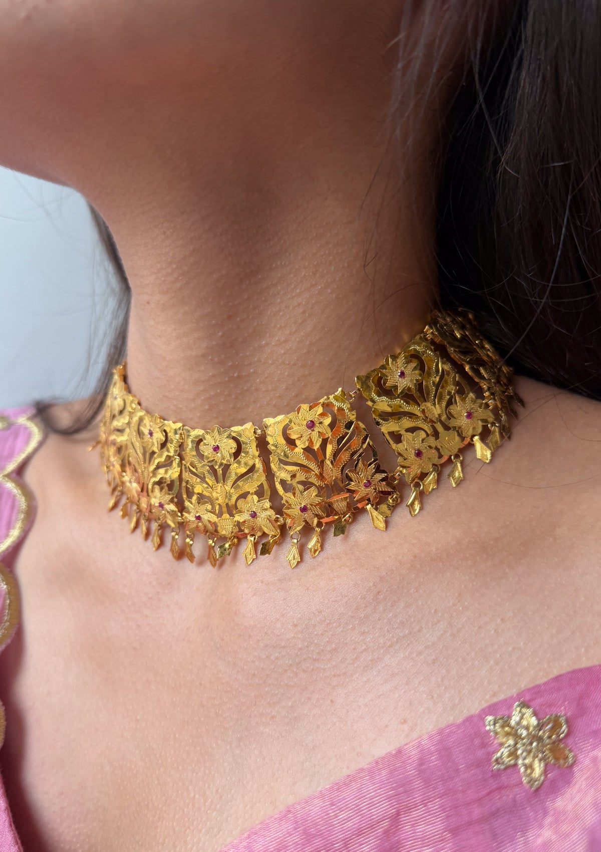 Kaveri Gold Tone Silver Necklace