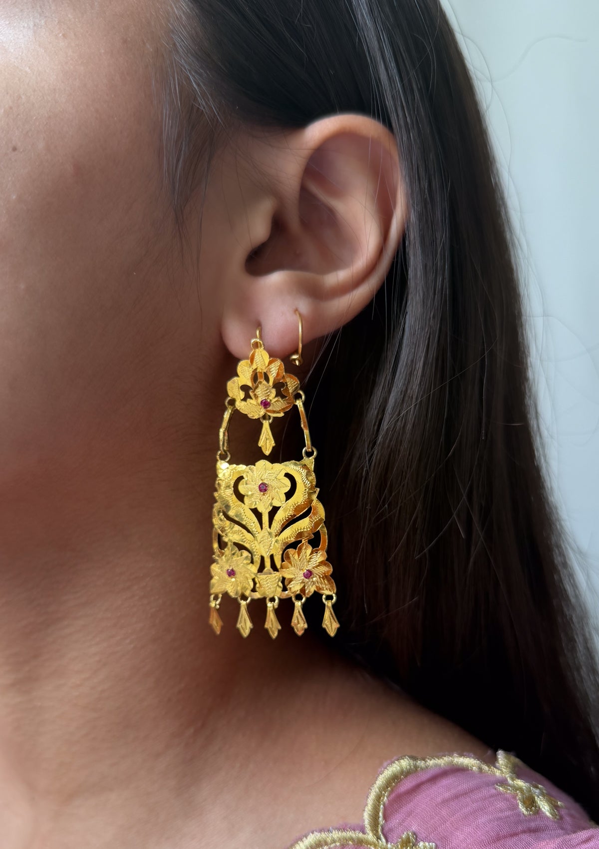 Ishawari Gold Tone Silver Earrings
