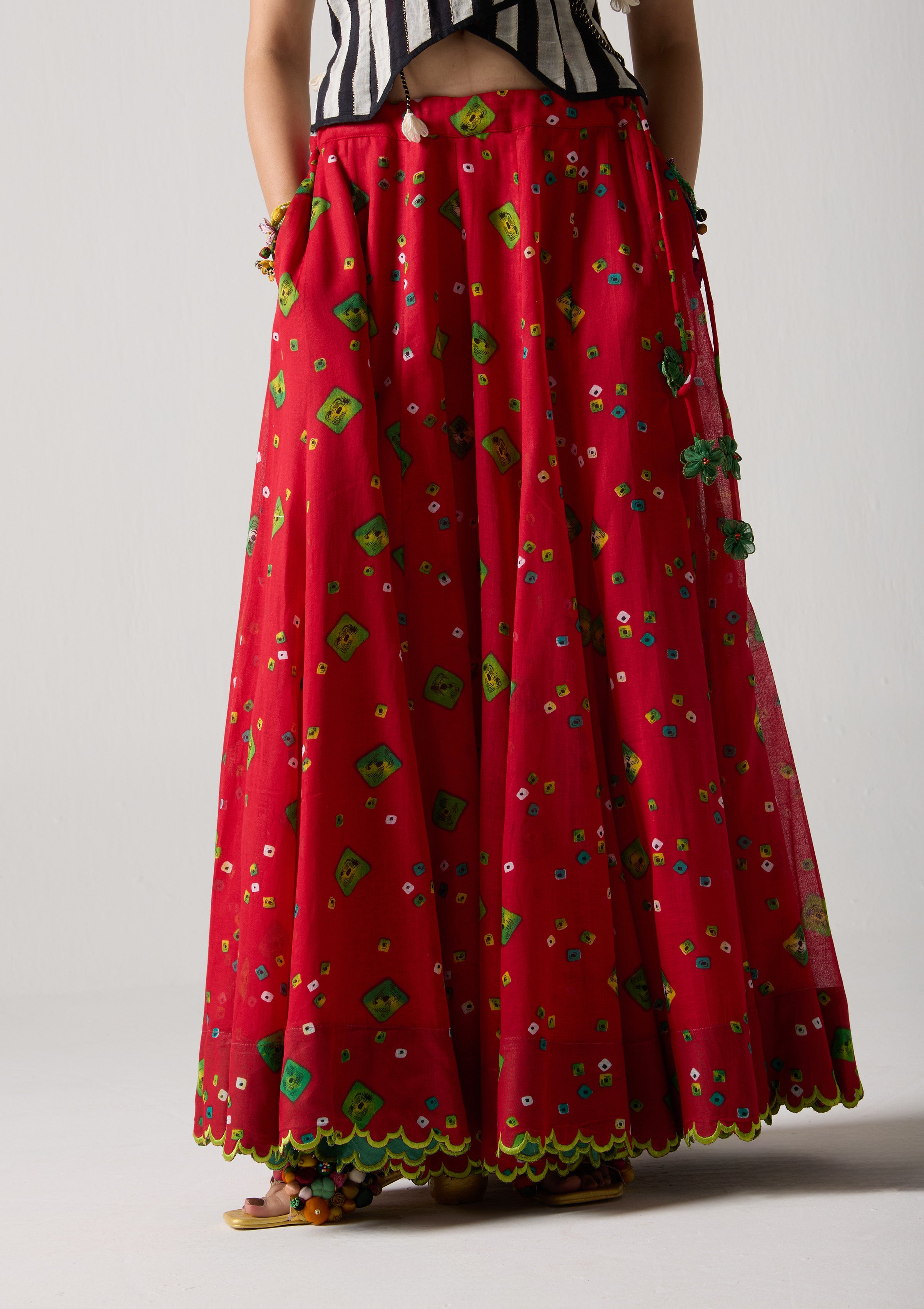 Fire Pop Divider Skirt