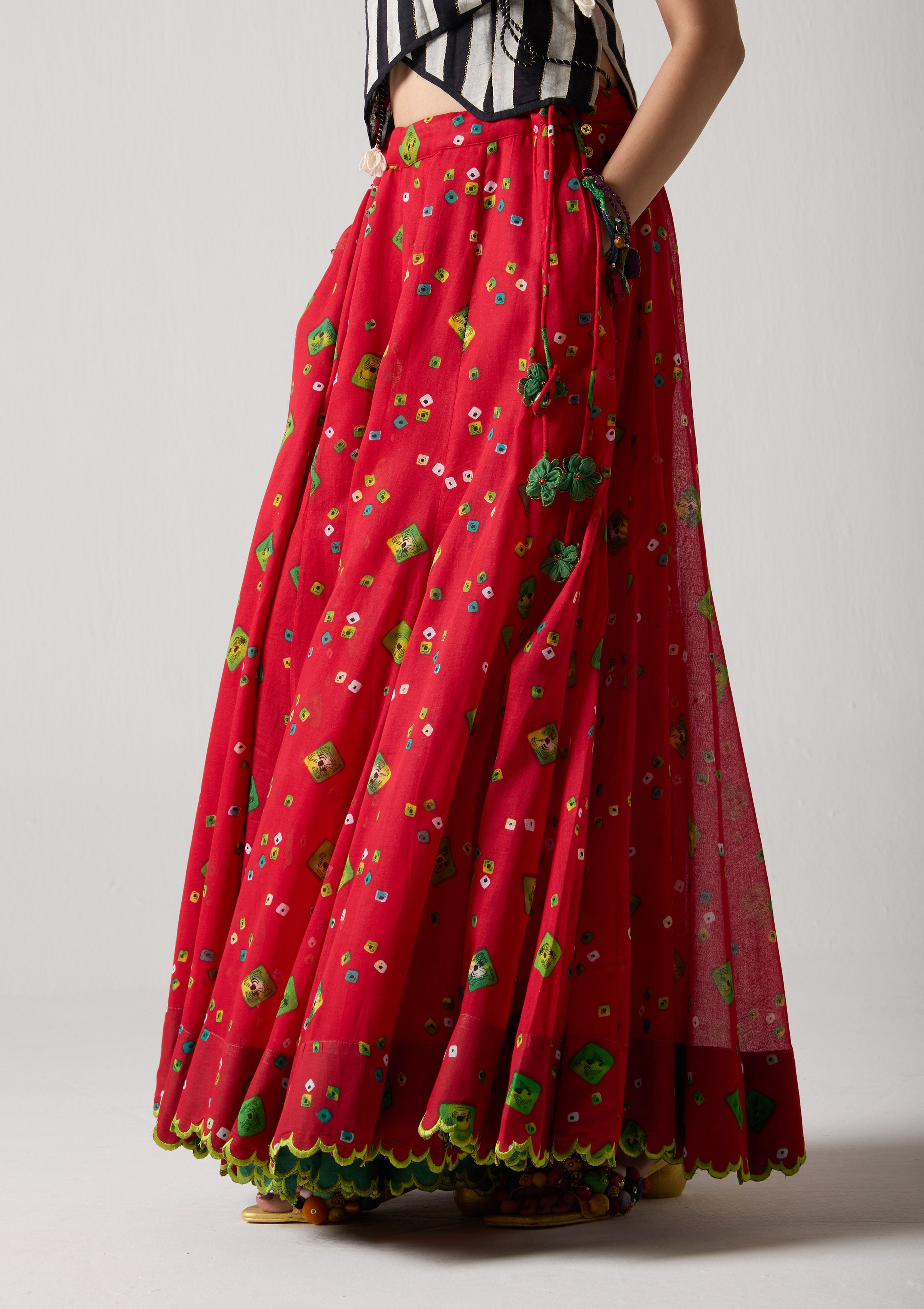 Fire Pop Divider Skirt