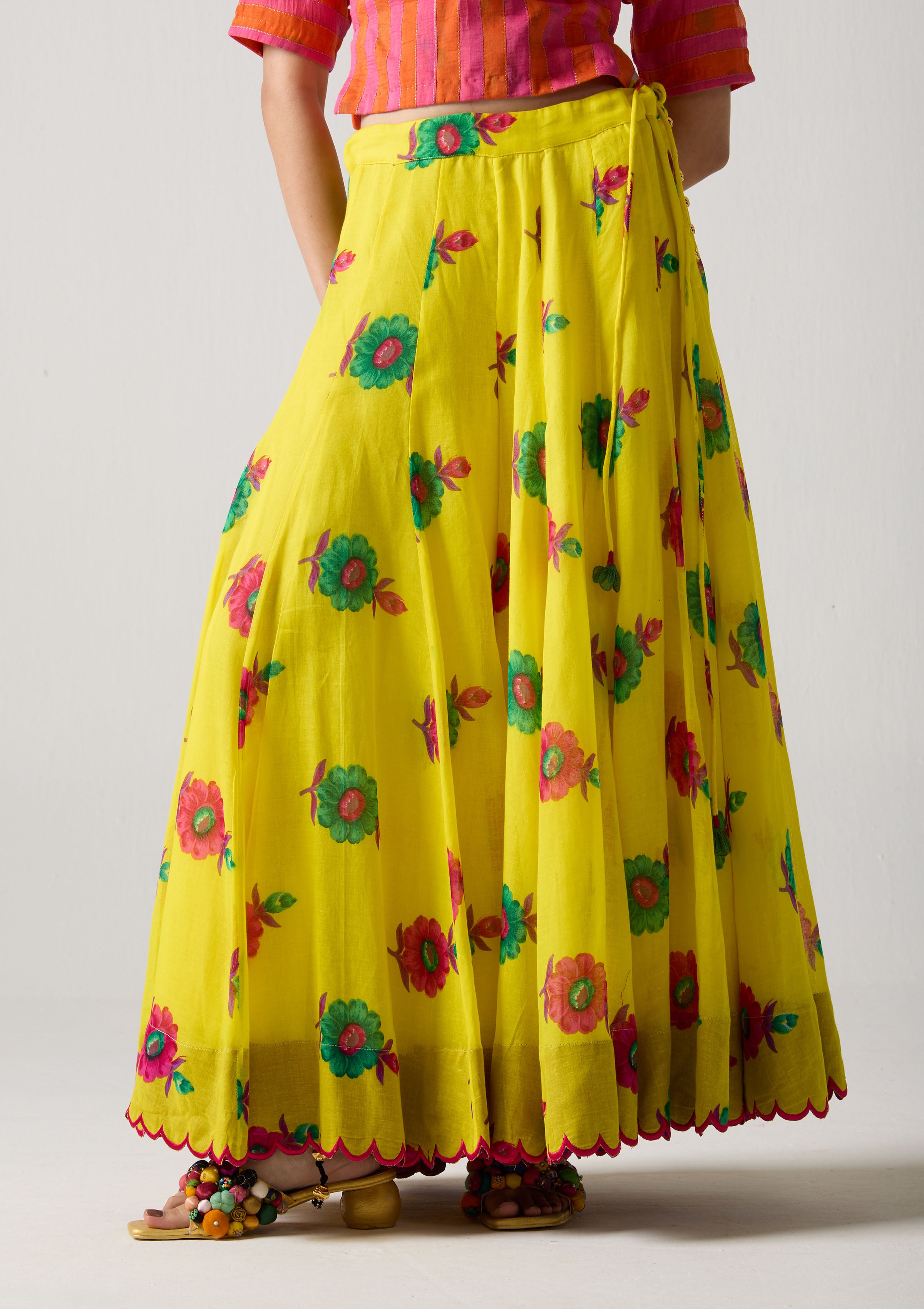 Sunflower Glow Divider Skirt
