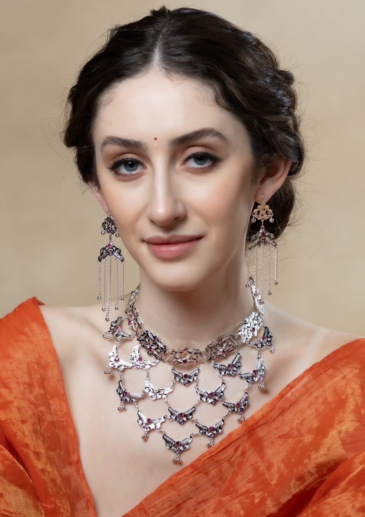 Sarita Silver Necklace & Earrings Set