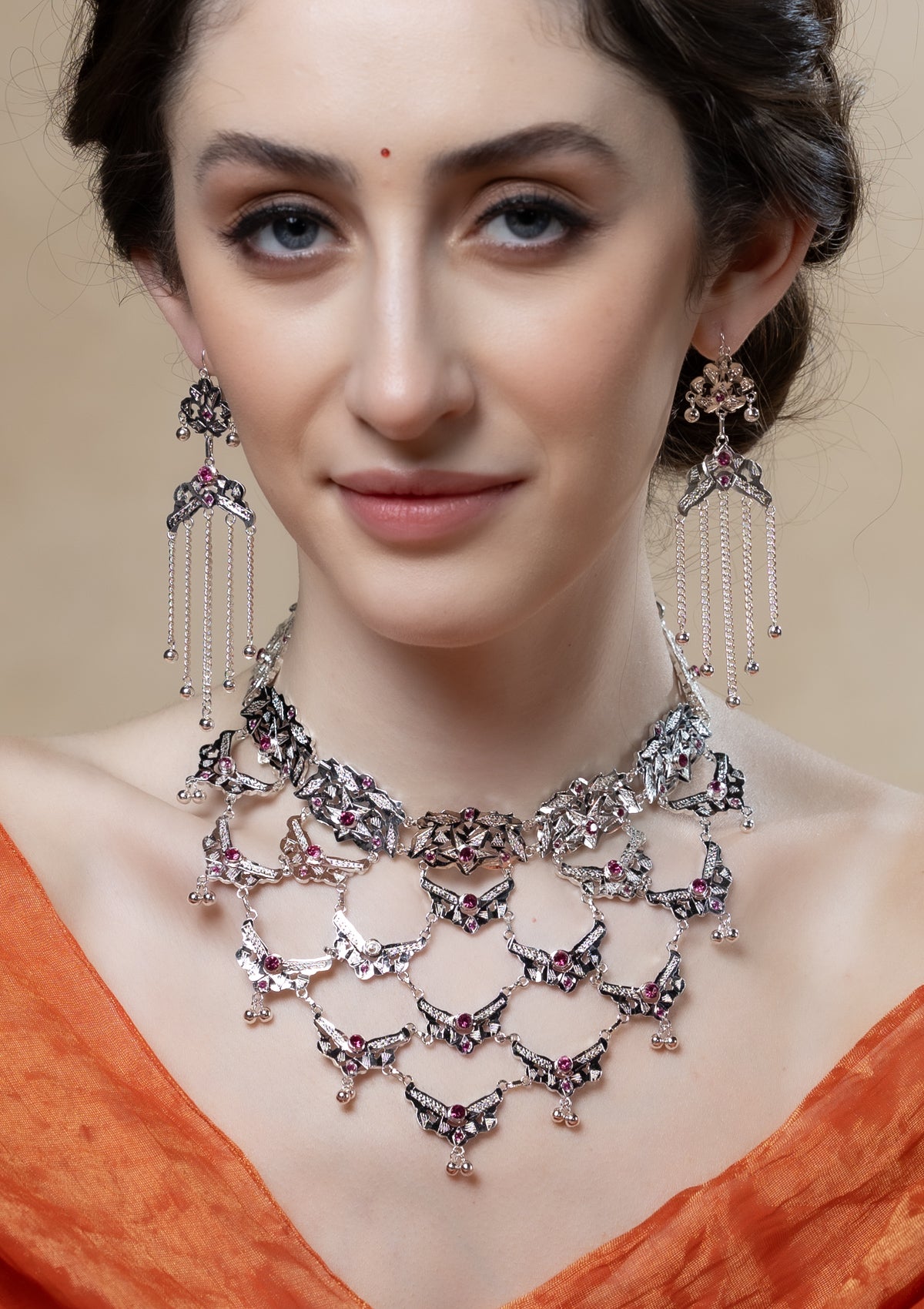 Sarita Silver Necklace & Earrings Set