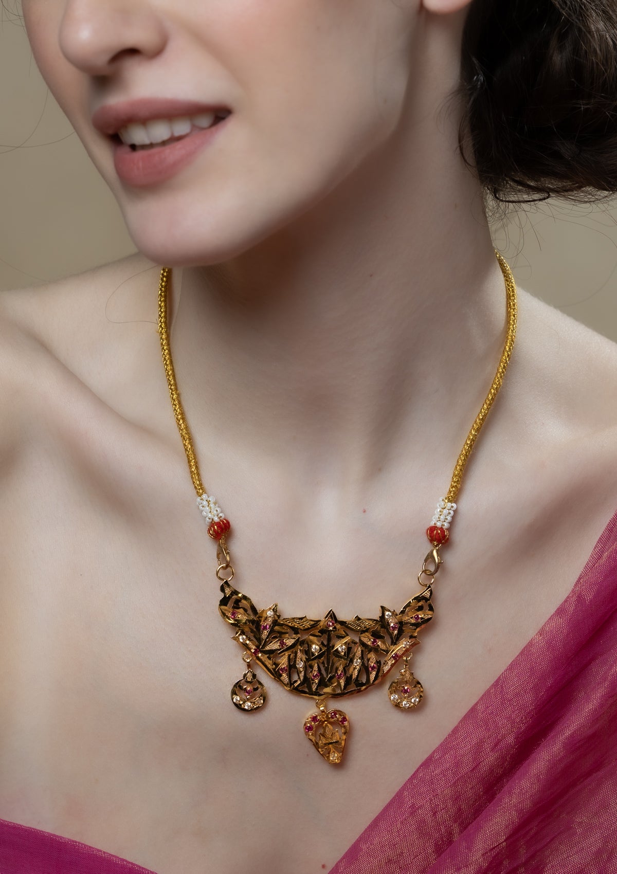 Binal Gold Tone Silver Necklace