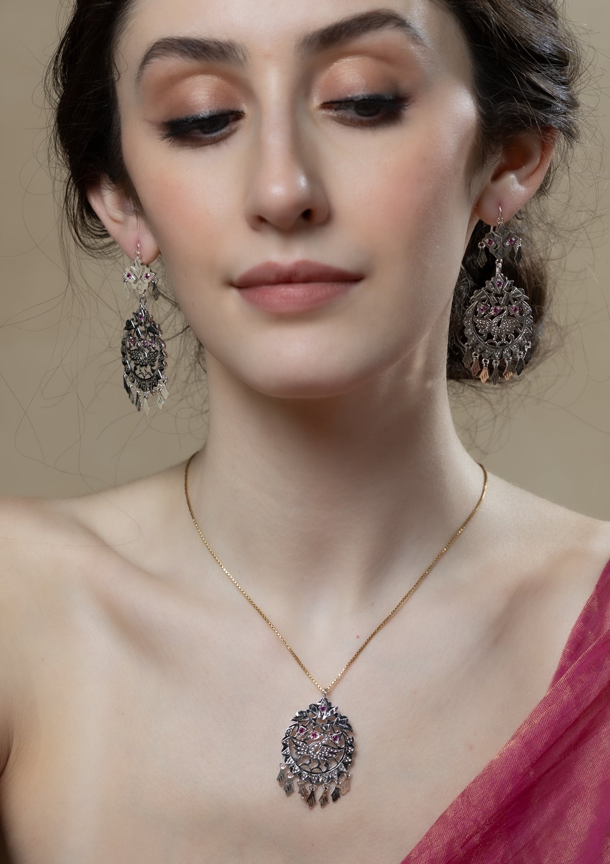 Liyana Handmade Silver Necklace & Earrings Set