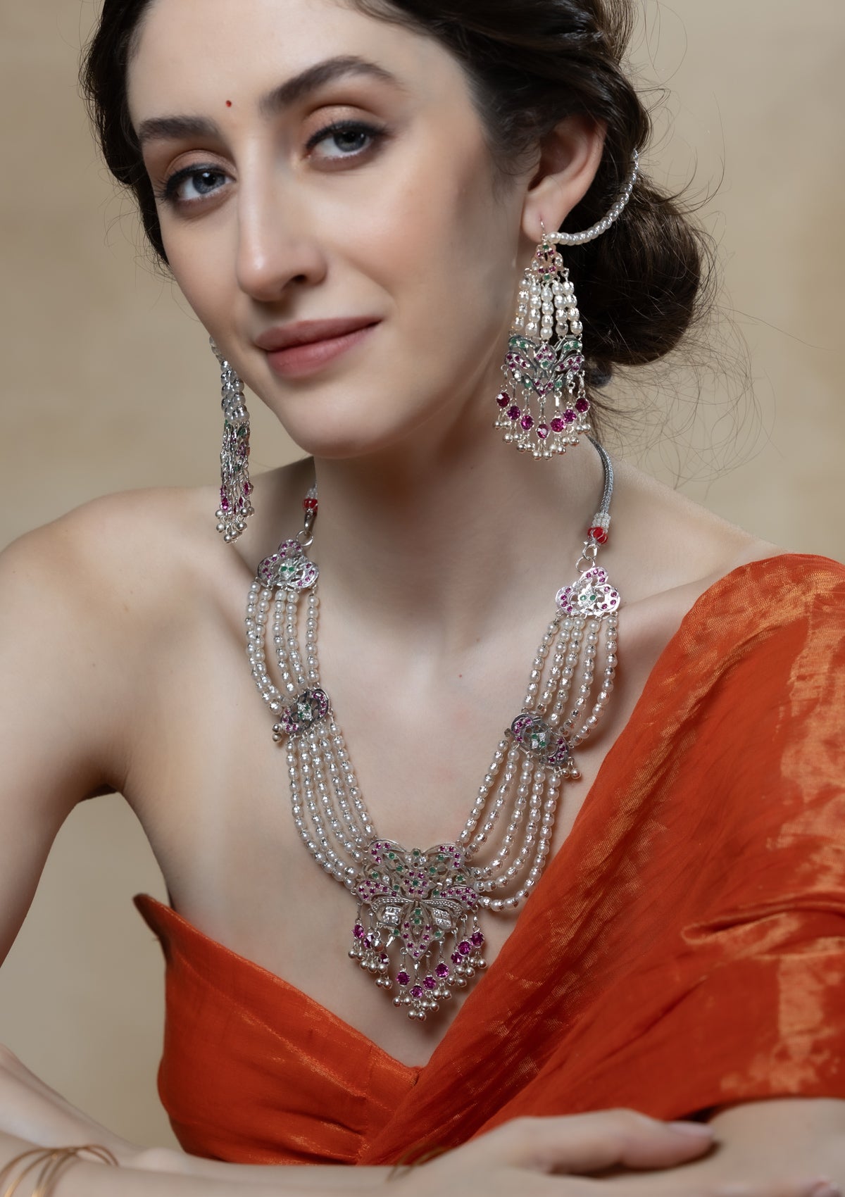 Junaina Handmade Silver Necklace & Earrings