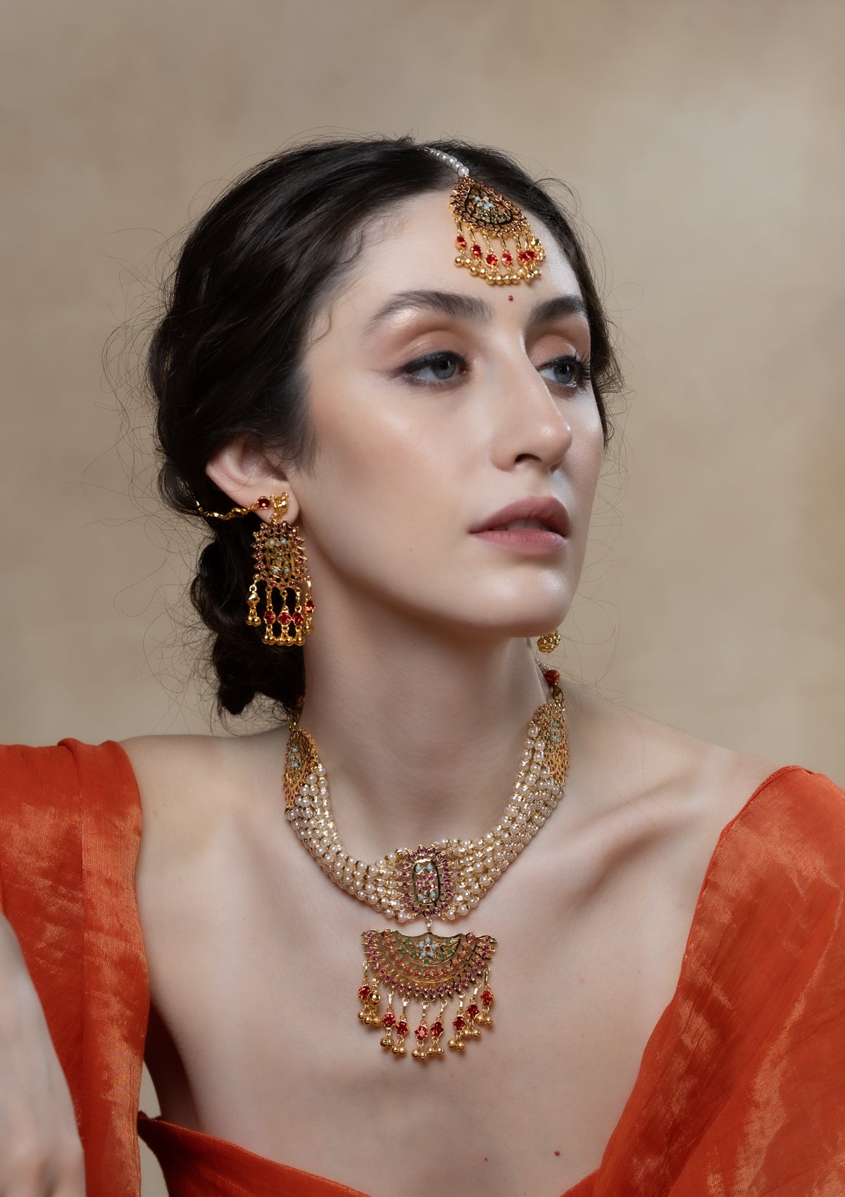 Ruba Gold Tone Silver Necklace , Earrings & Mangtikka Set