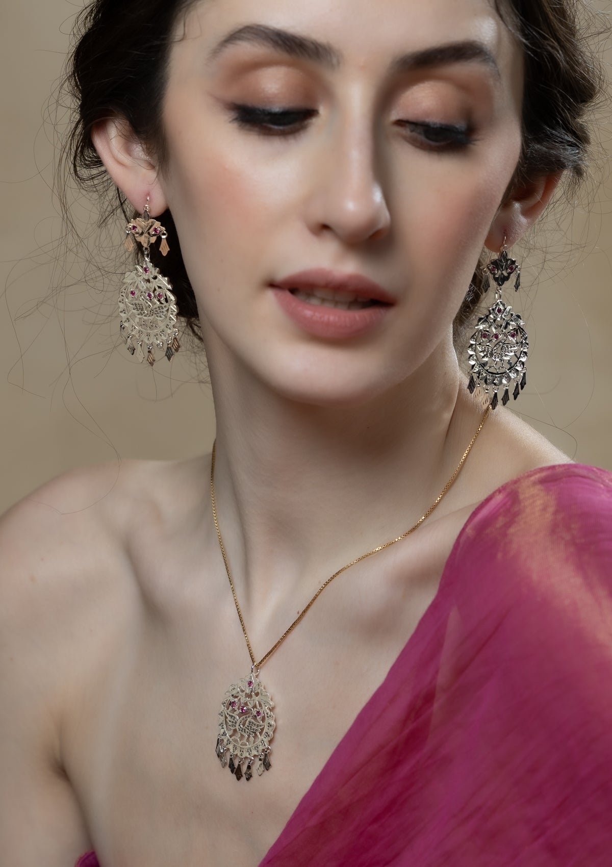 Liyana Handmade Silver Necklace & Earrings Set