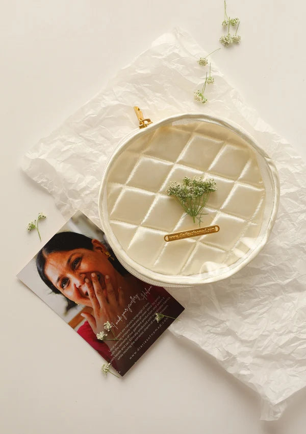Madhu Kamini Clutch