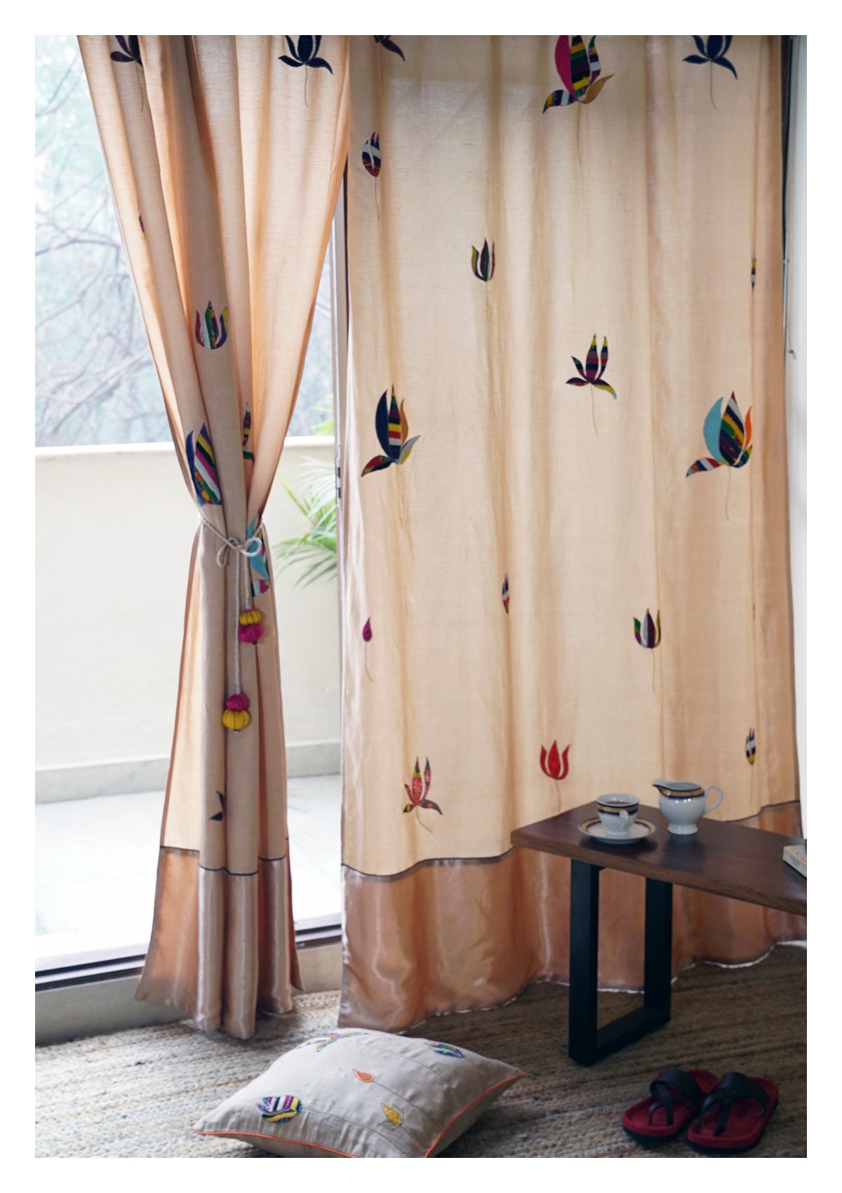 Nelumbo Beige Linen Curtain