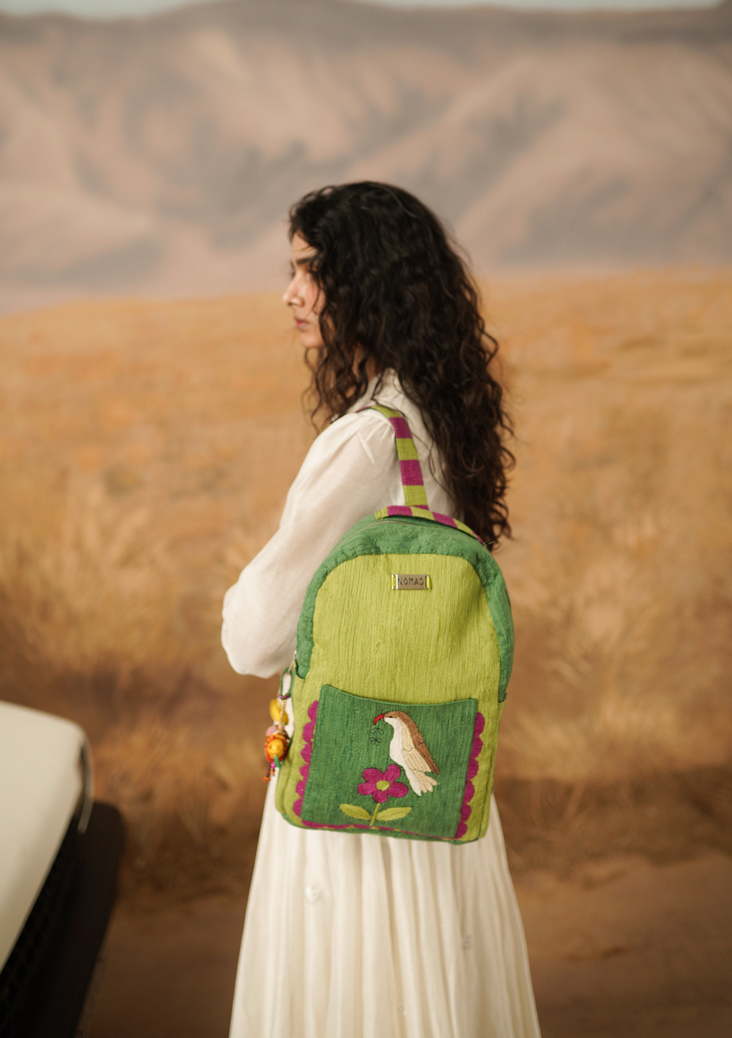 The Wander Bird Bag Pack