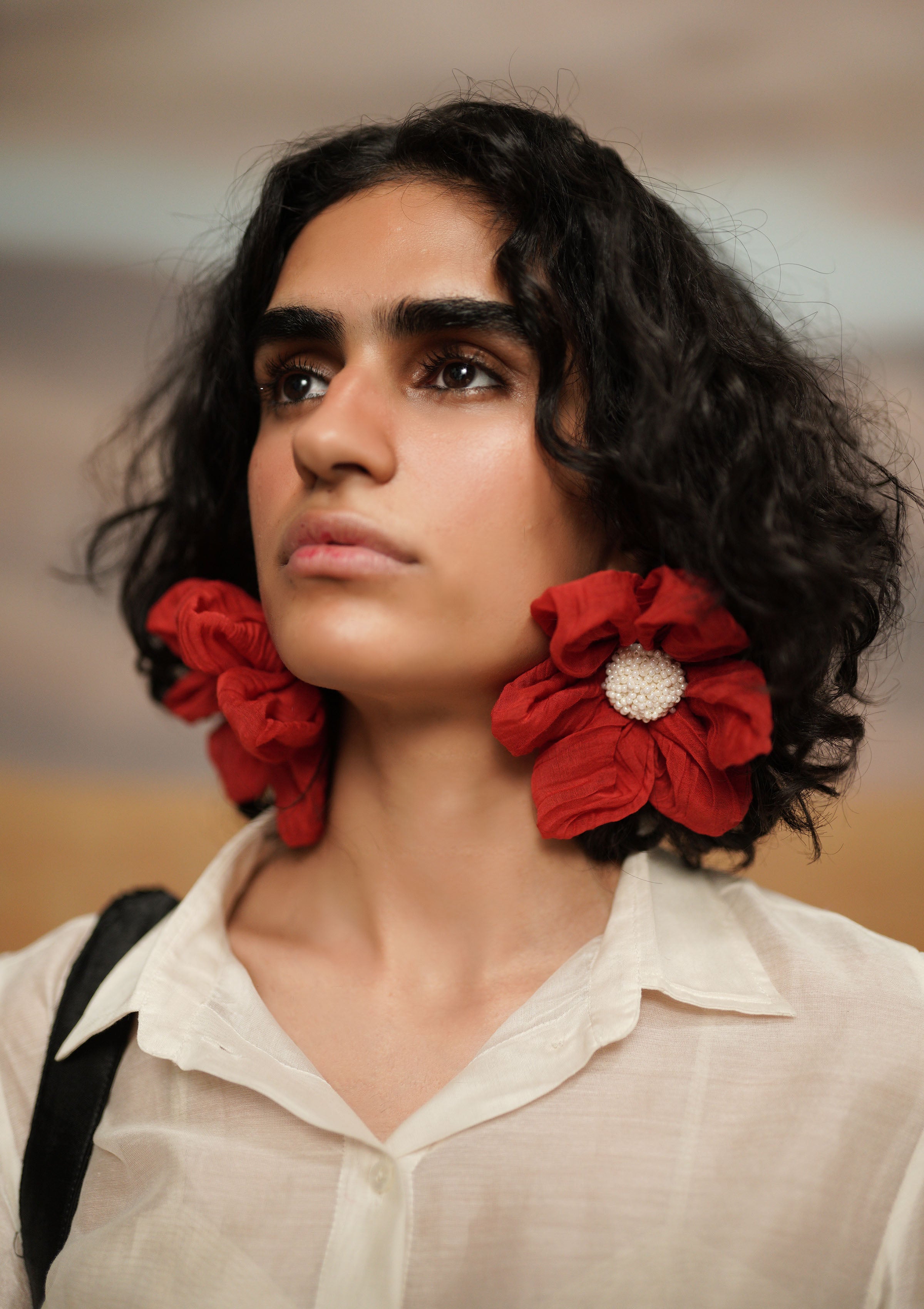 Laal Mehfil Floral Earring
