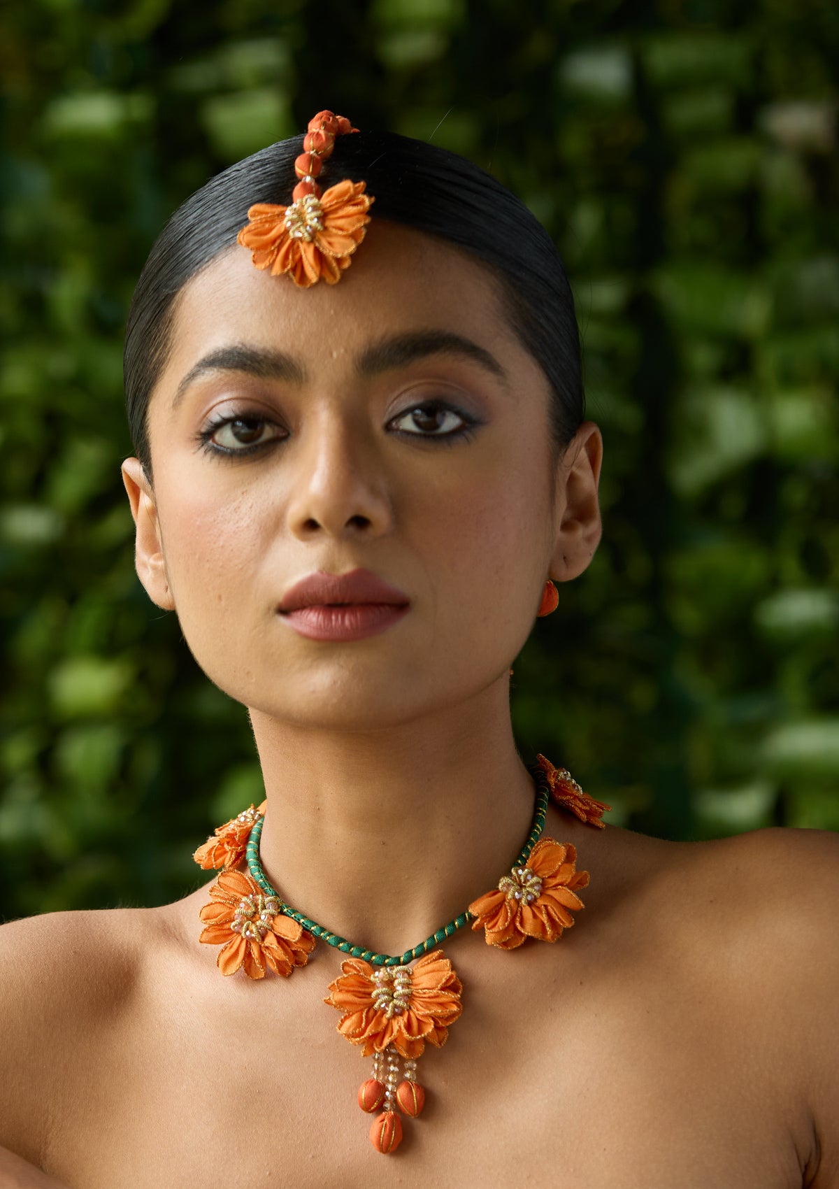 Narangi Floral Necklace