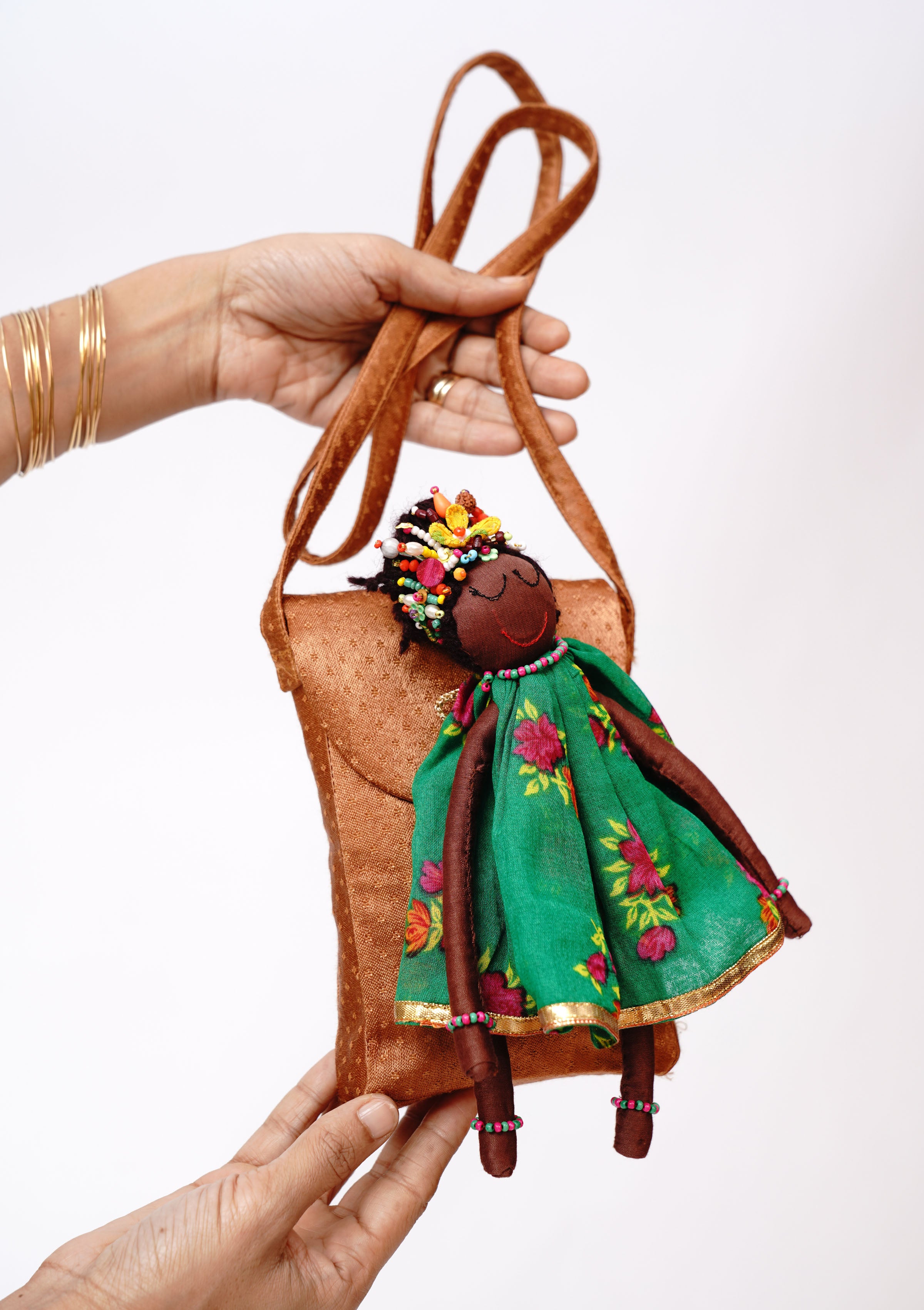 Bhavriya Bag with Pavsi Doll