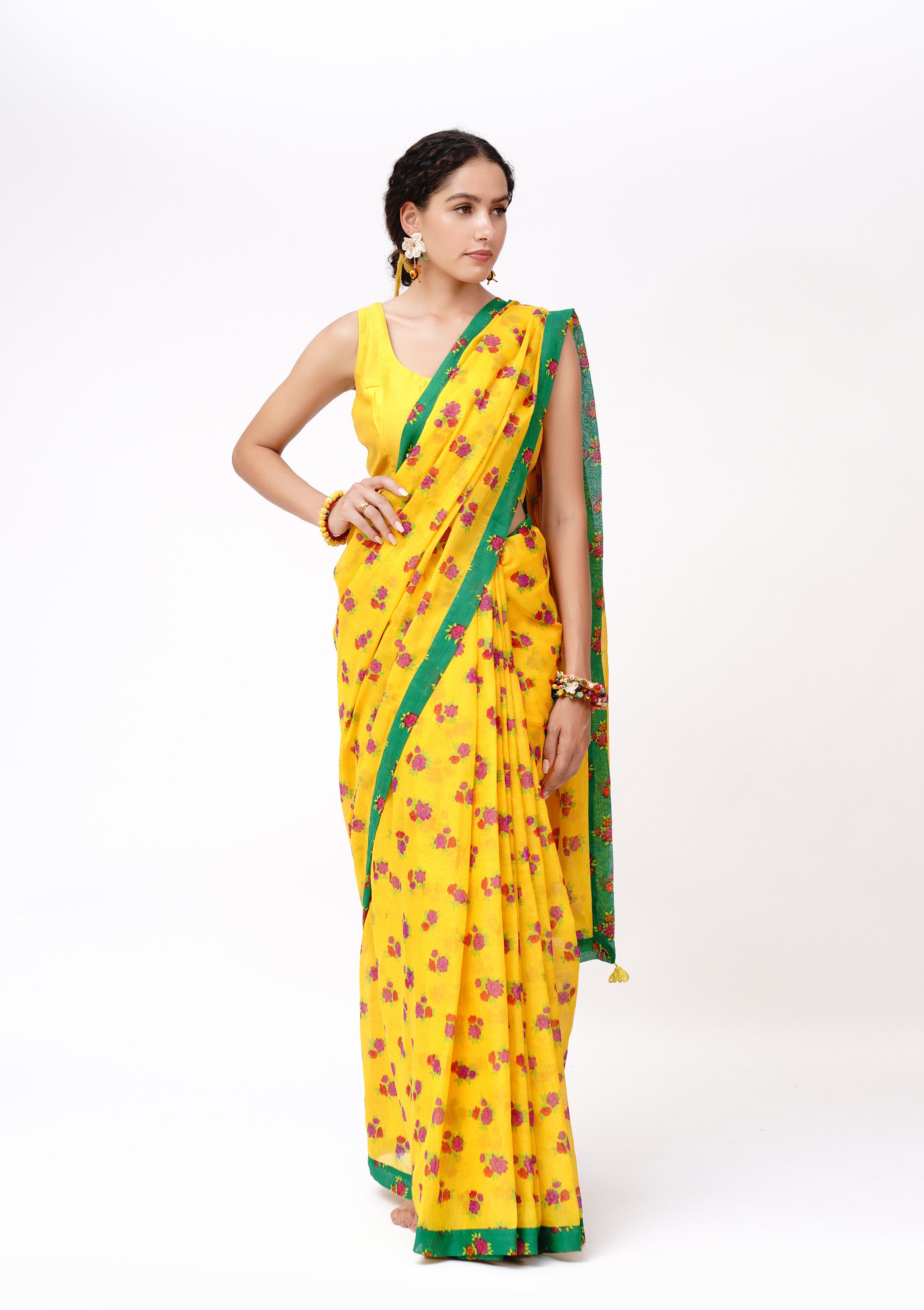 Sonaa Chintz Saree