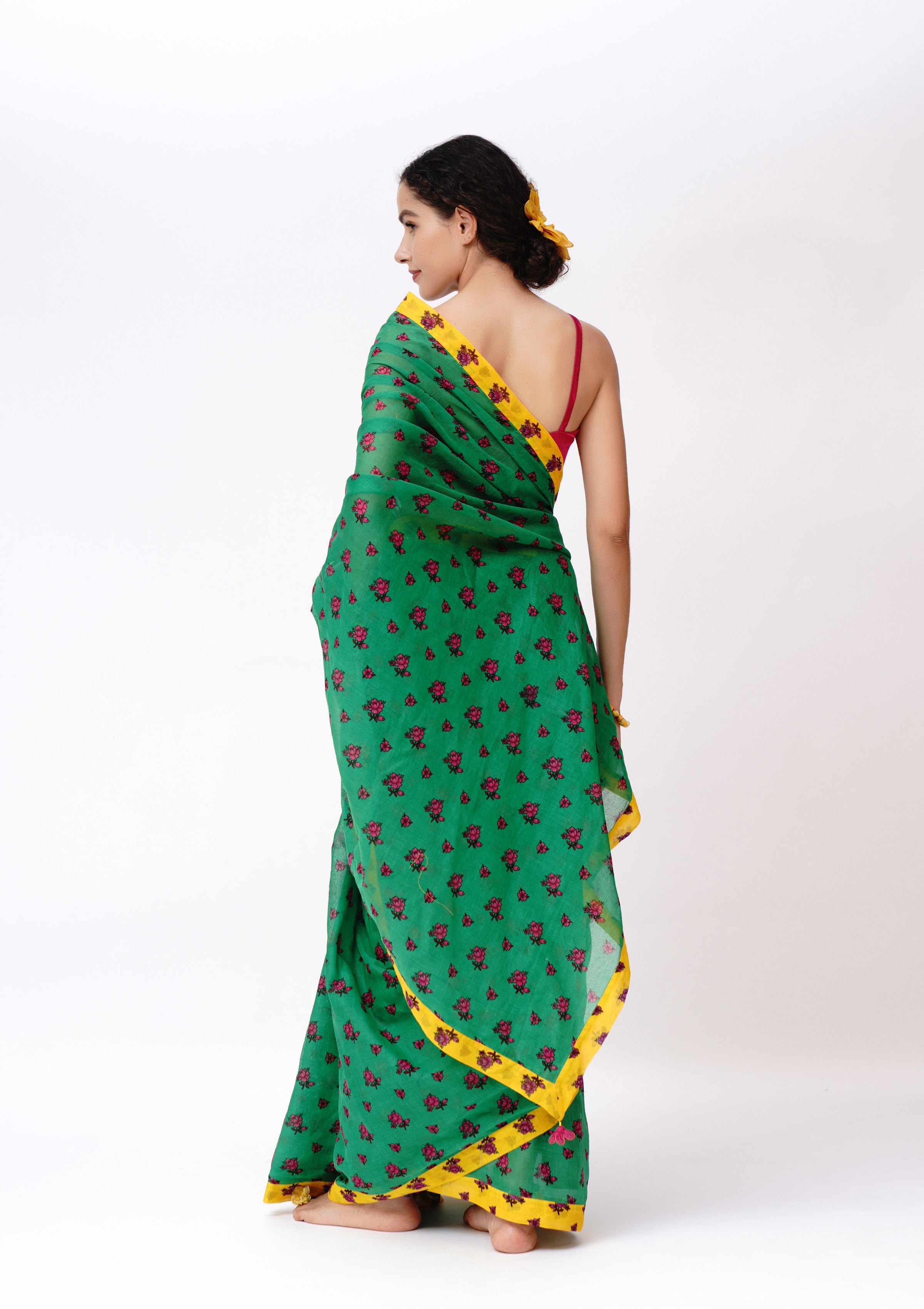 Triptiya Saree