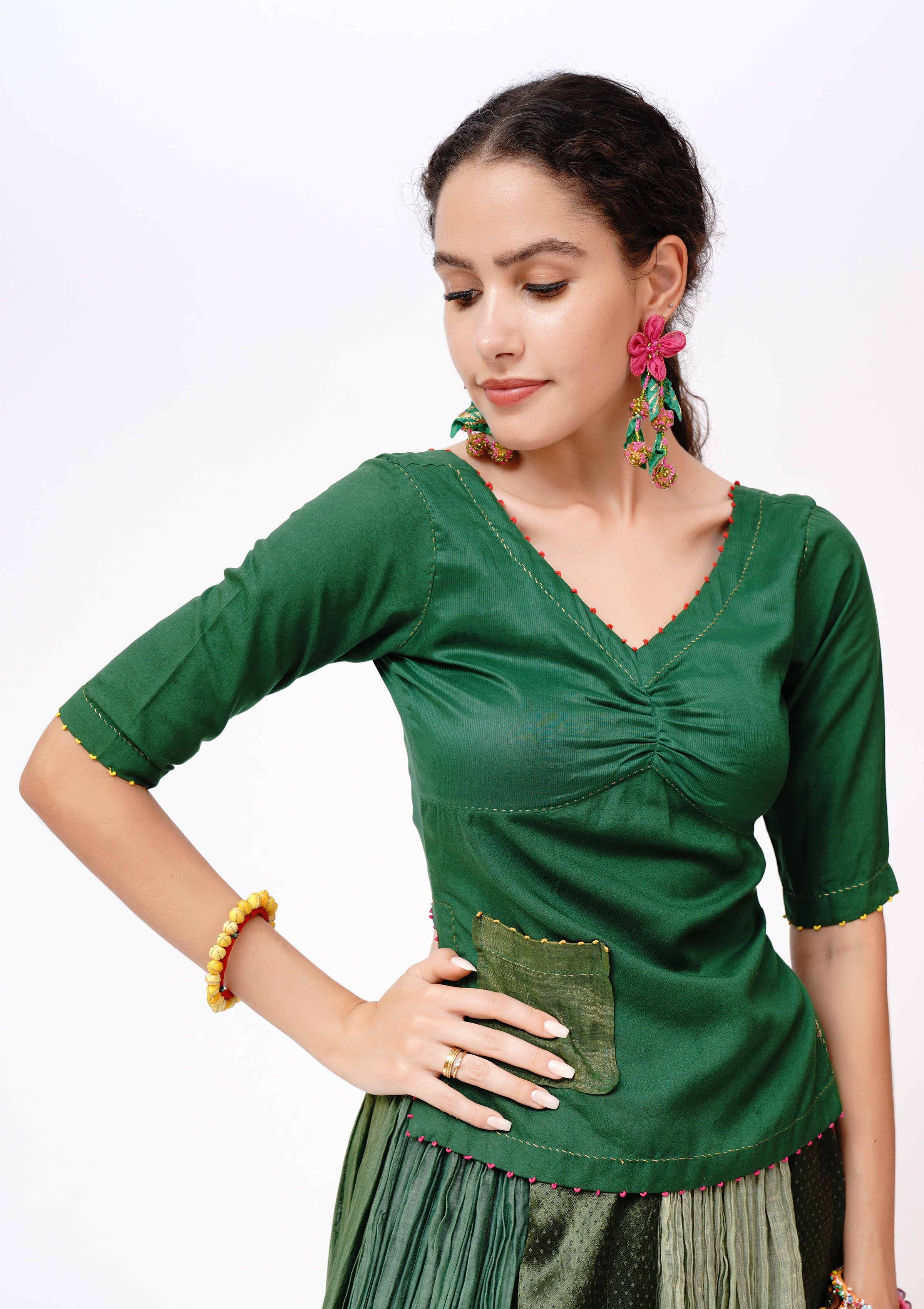 Phudki Choli