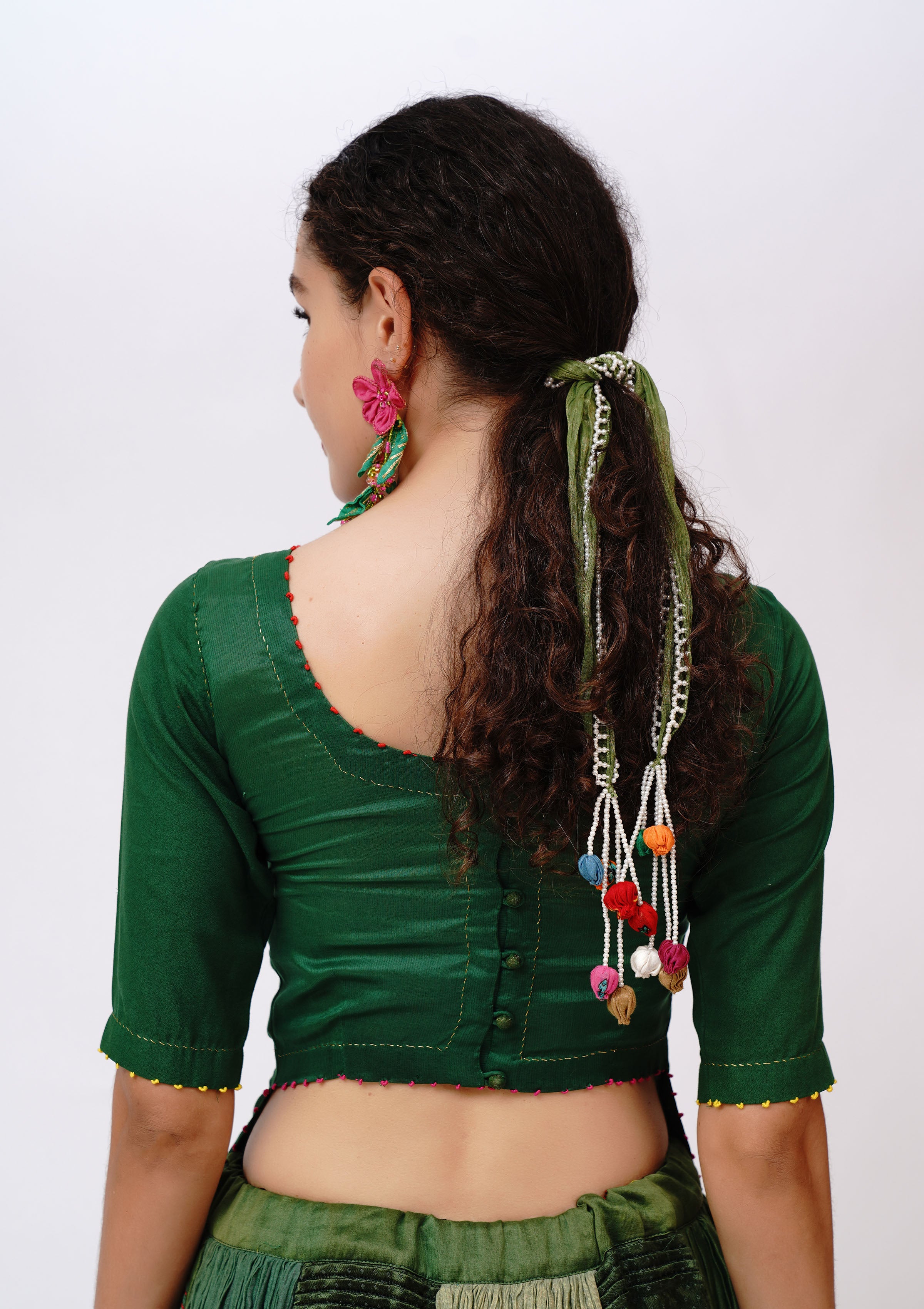 Phudki Choli