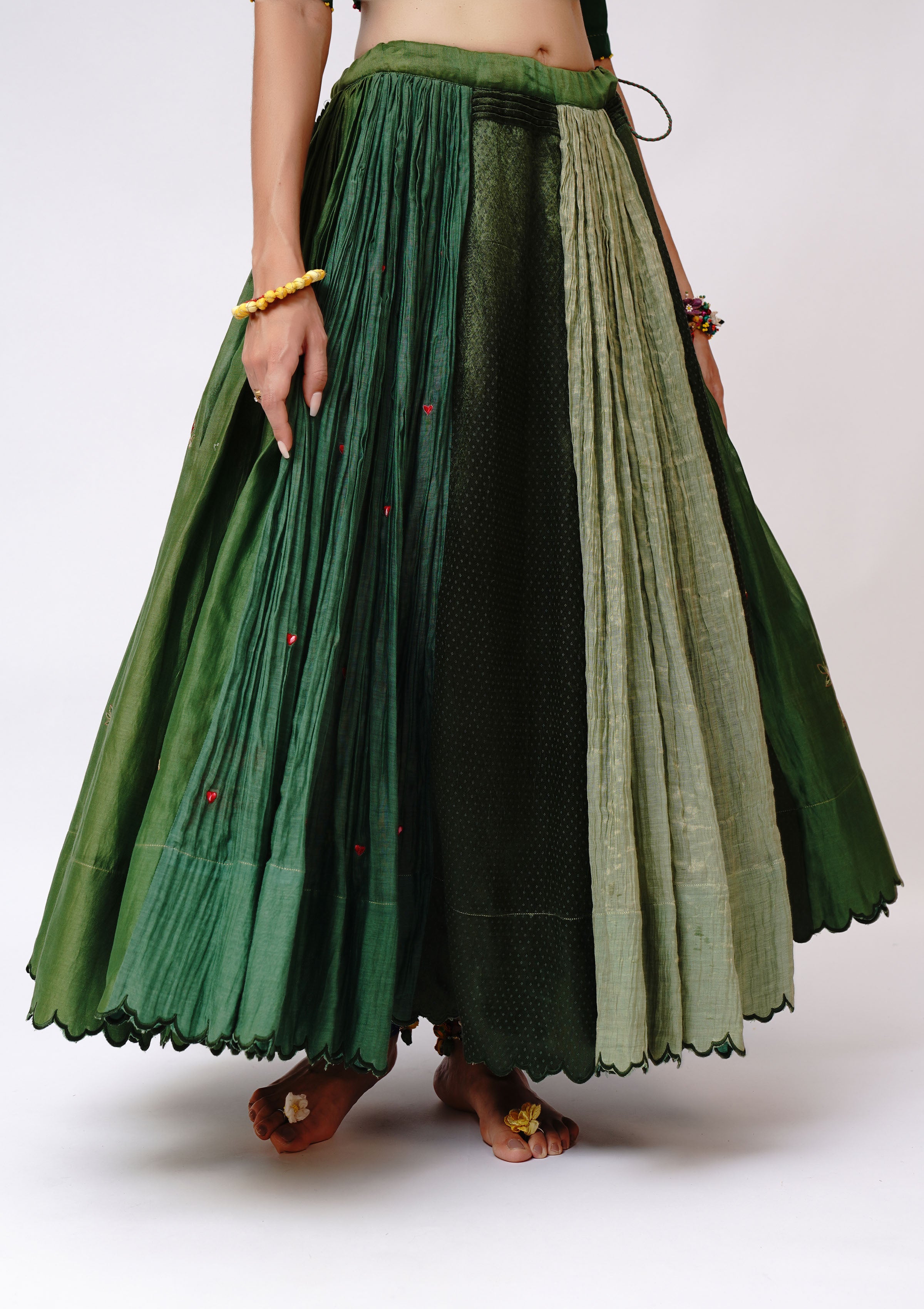 Phudki Gathers Ghagra