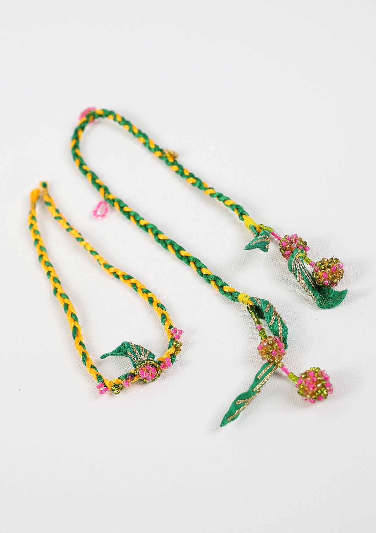 Lakshman Floral Rakhi & Lumba Set