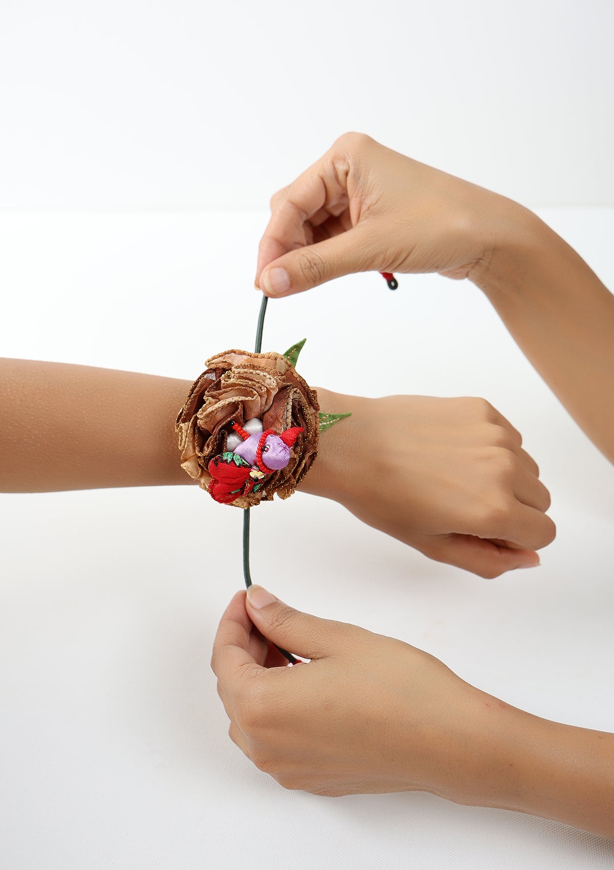 Ghonsla Textile Rakhi