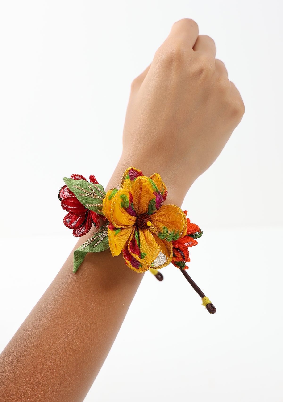 Devu Floral Rakhi