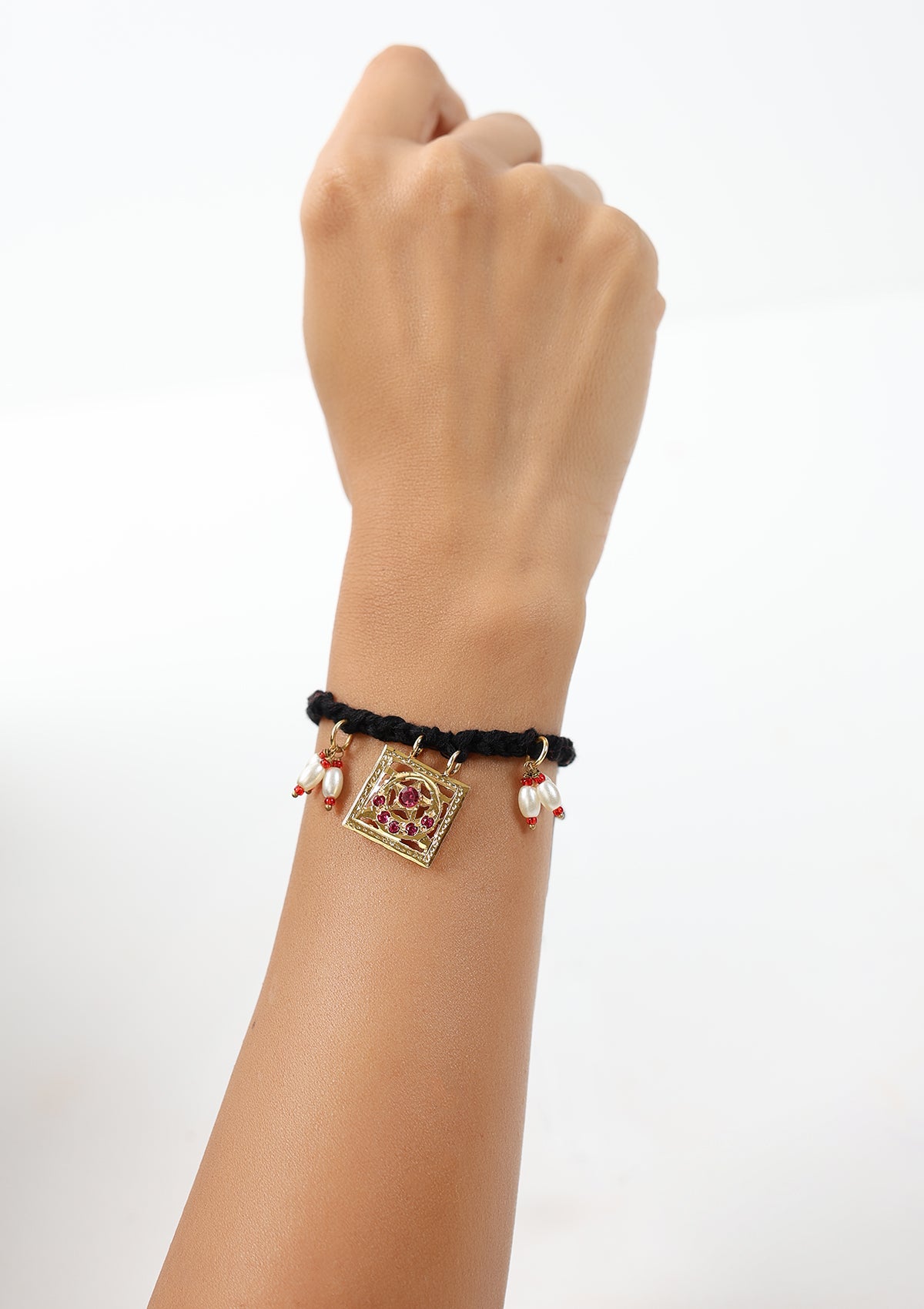 Laila Gold Tone Rakhi