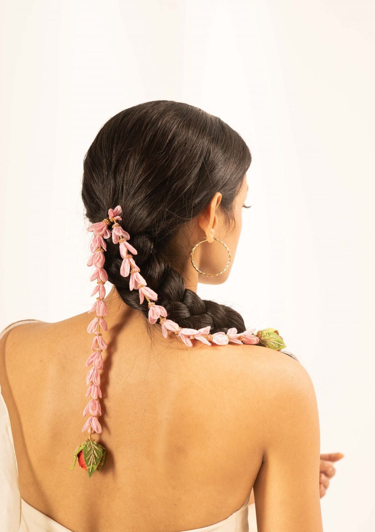 Rohira Floral Hair Accessory