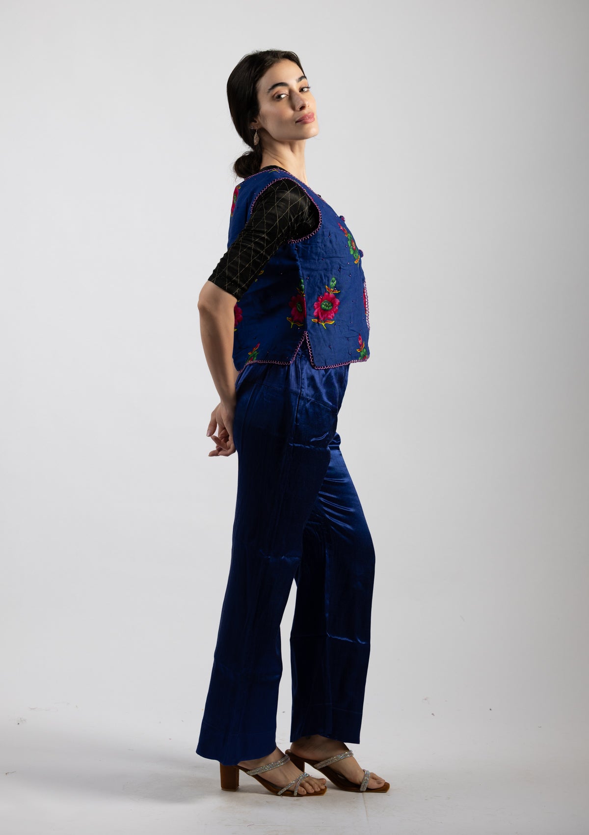 Skyline Cotton Jacket - Size Medium