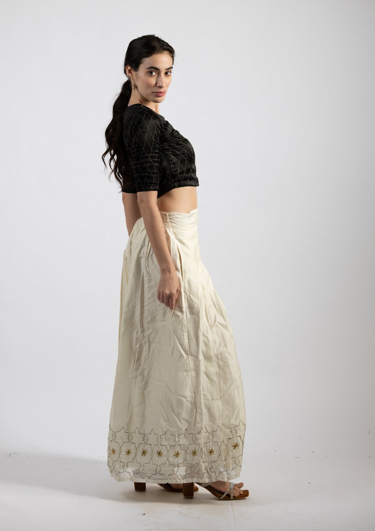 Frost Fit White Chanderi Pants - Size Small