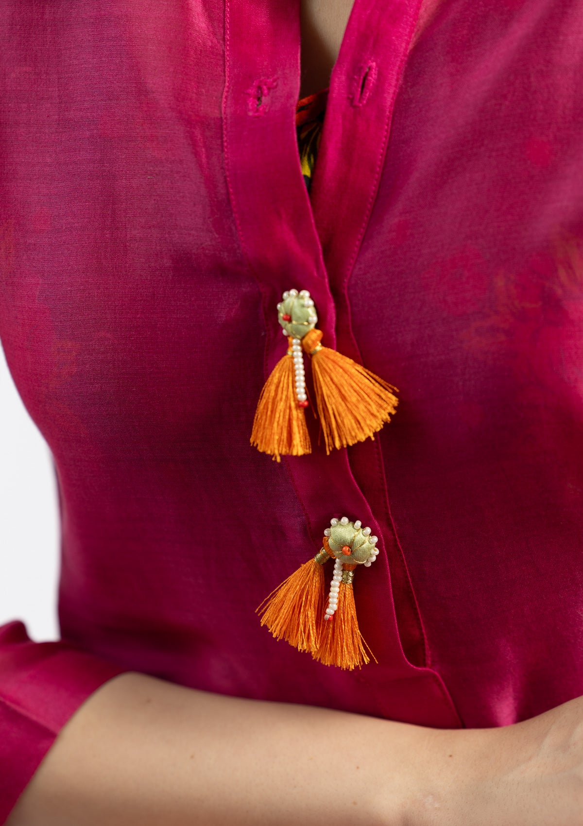 Veliria Floral Buttons