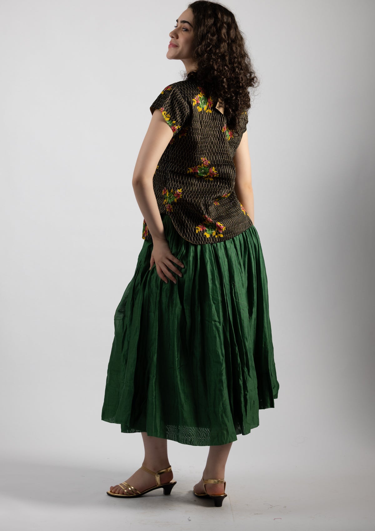 Zuri Black Embroidered Cotton Top - Size Small