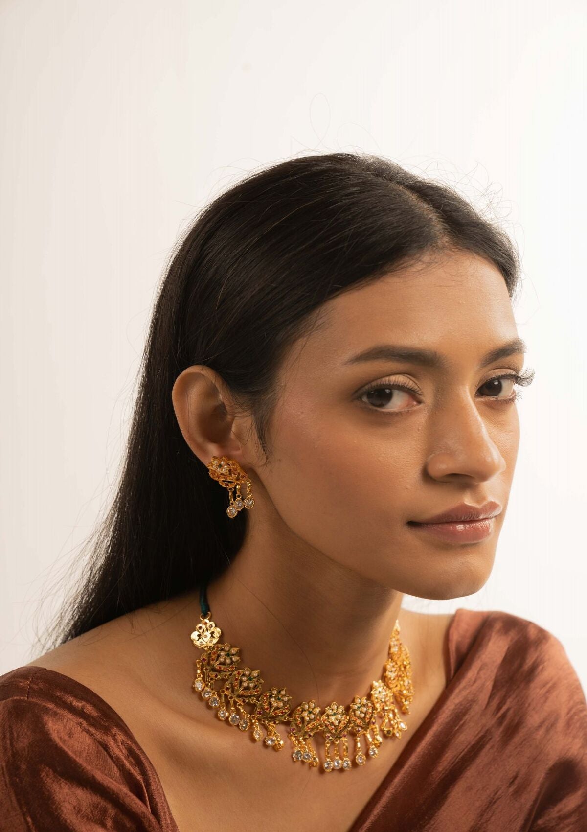 Sankla Gold Tone Silver Necklace & Earrings Set