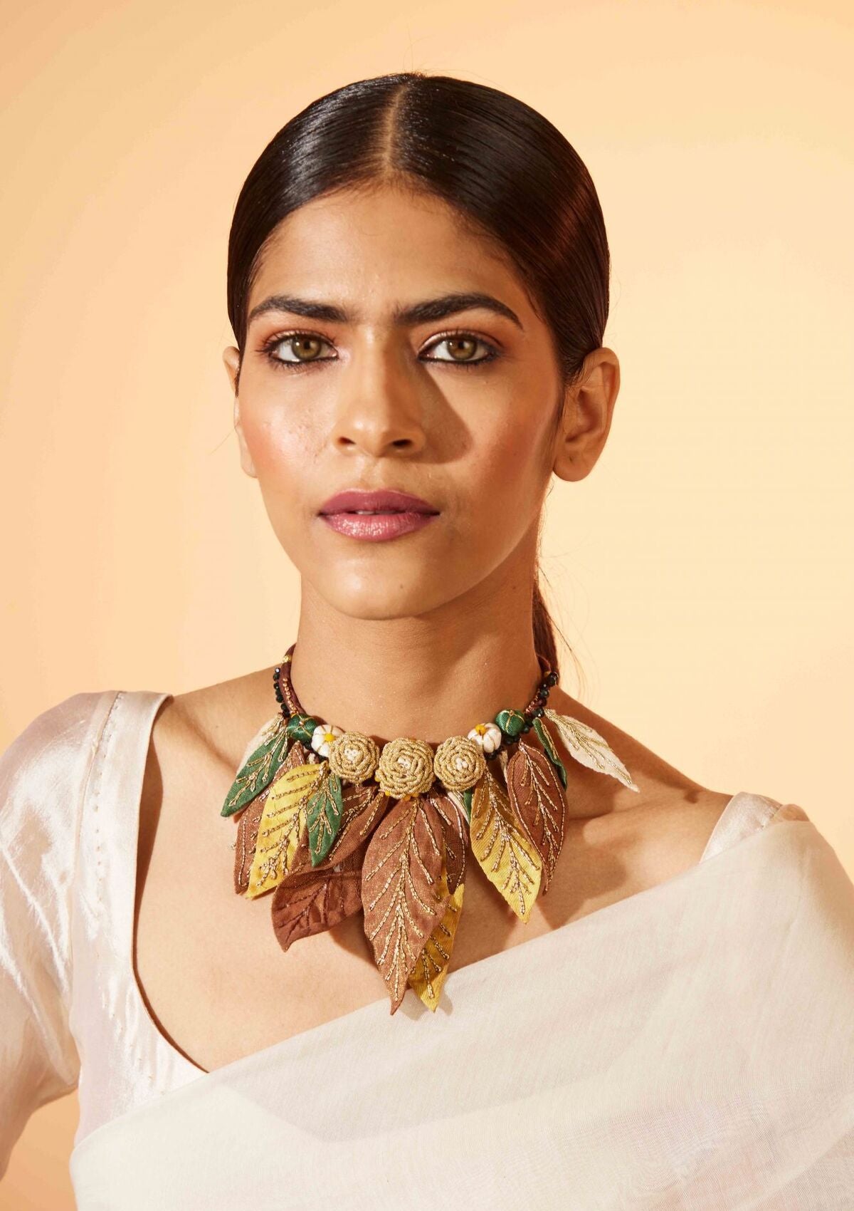 Sasya Leafy Necklace