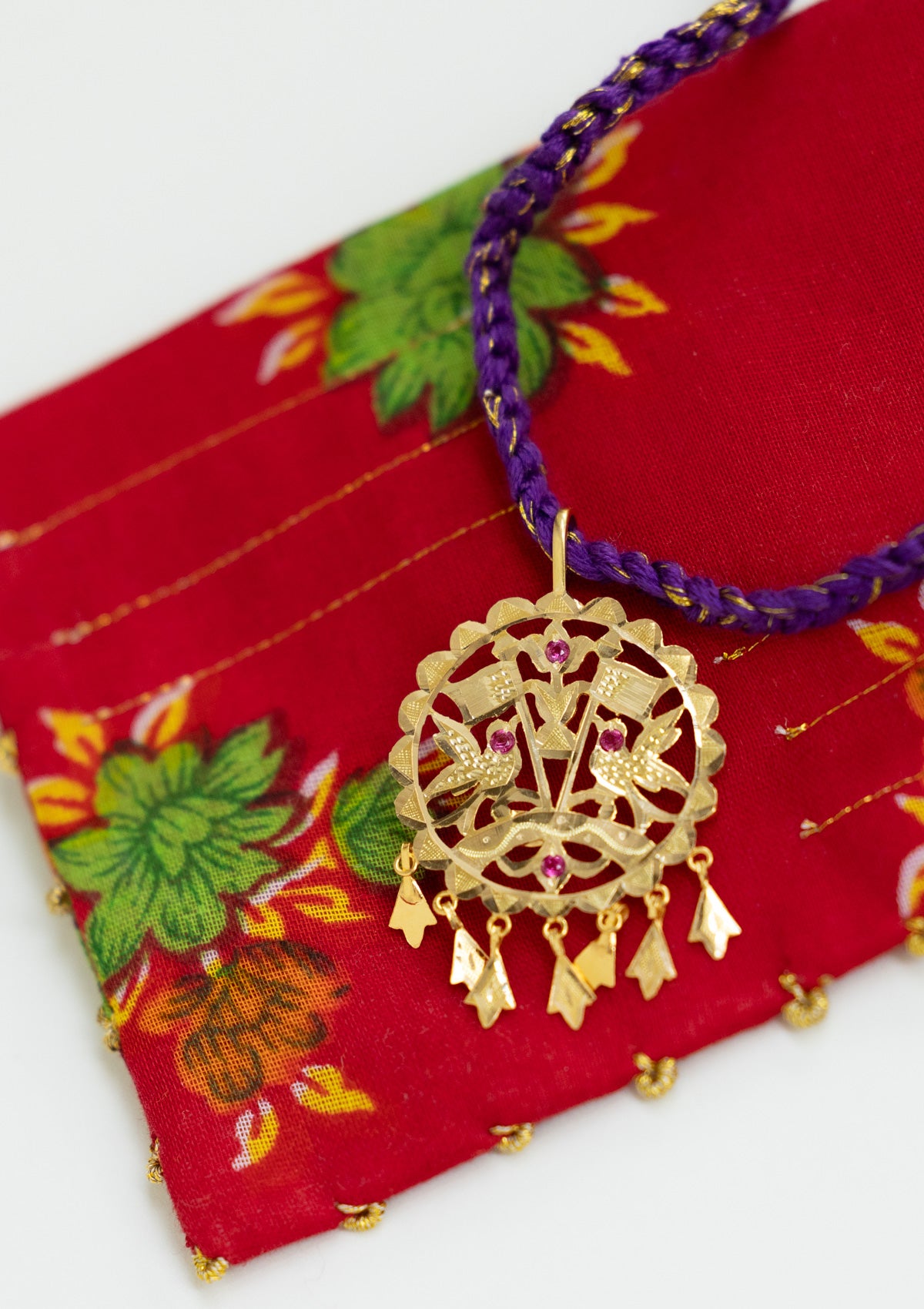 Shree Gold Pendant