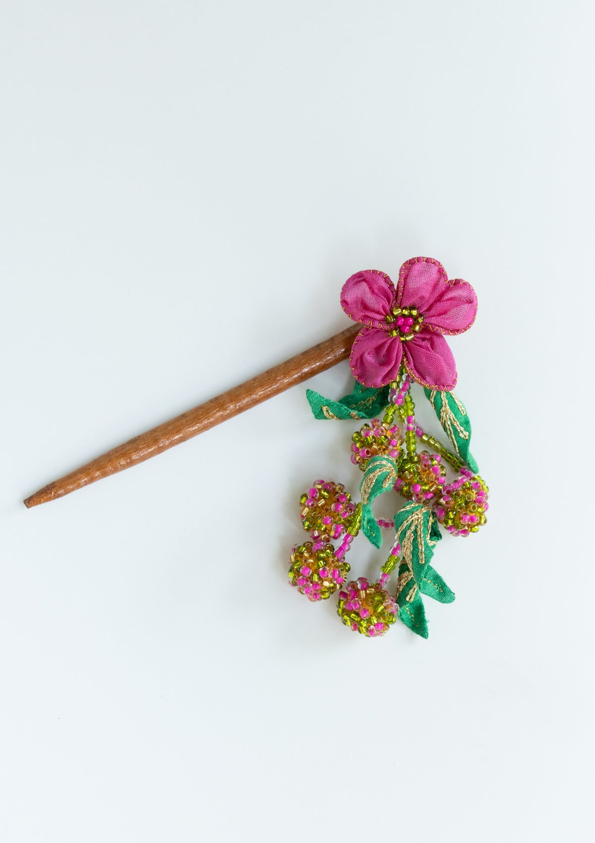 Evergreen Floral Juda Stick