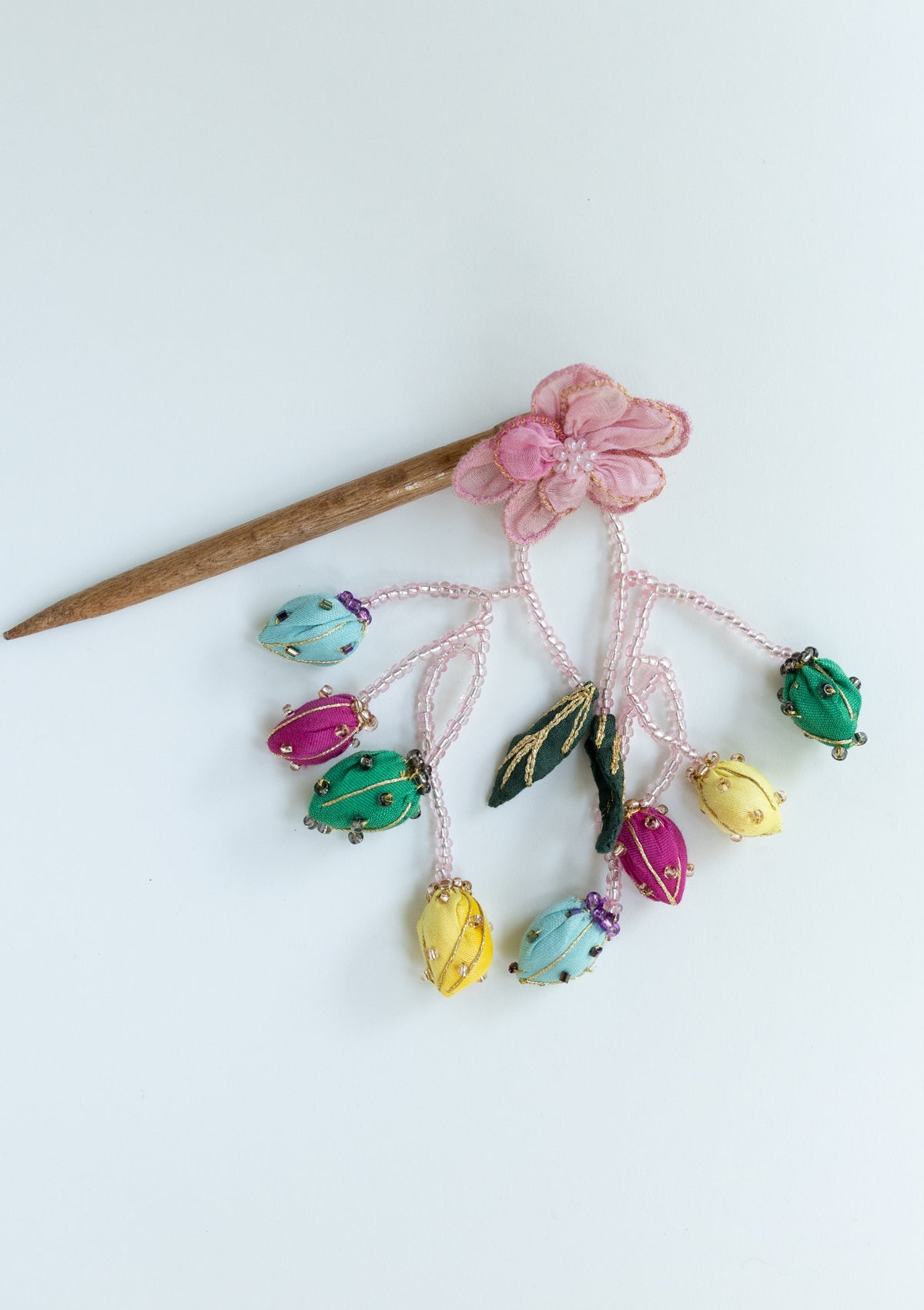 Lvyana Floral Juda Stick