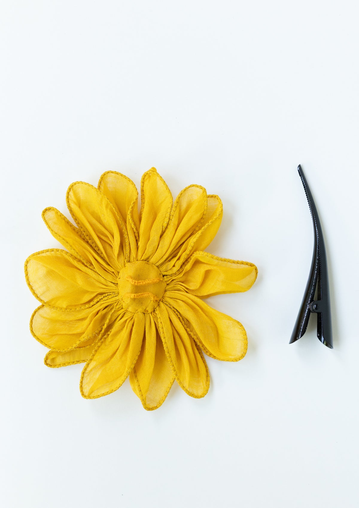 Isabella Floral Claw Clip