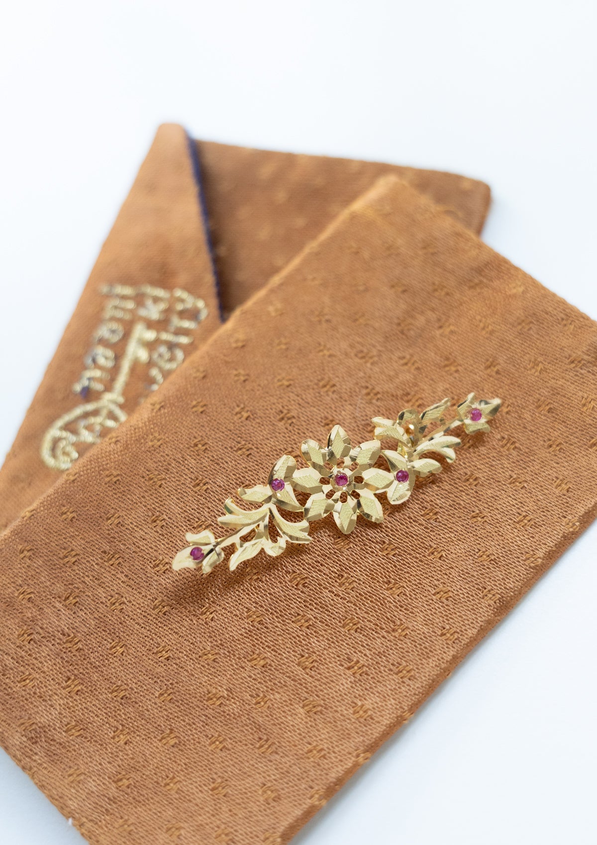 Heeba Gold Hair Pin