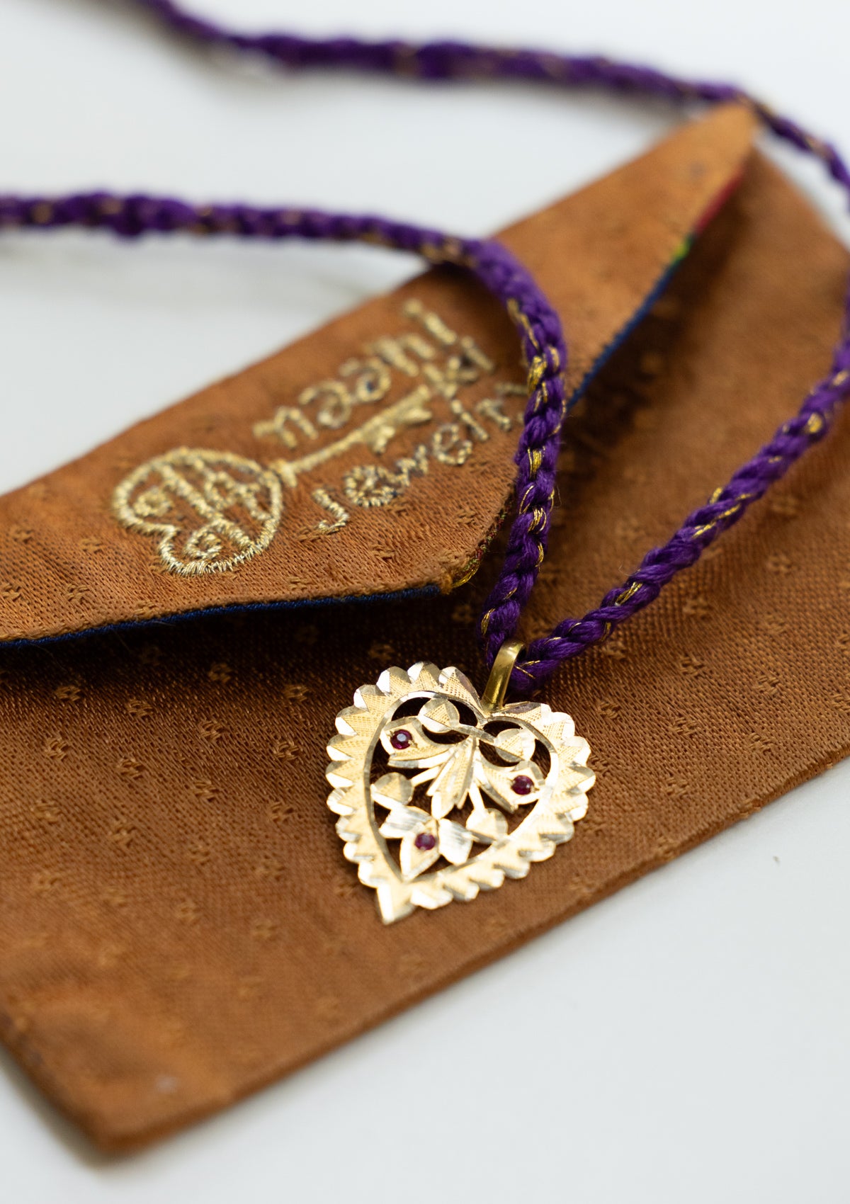 Chakori Gold Pendant