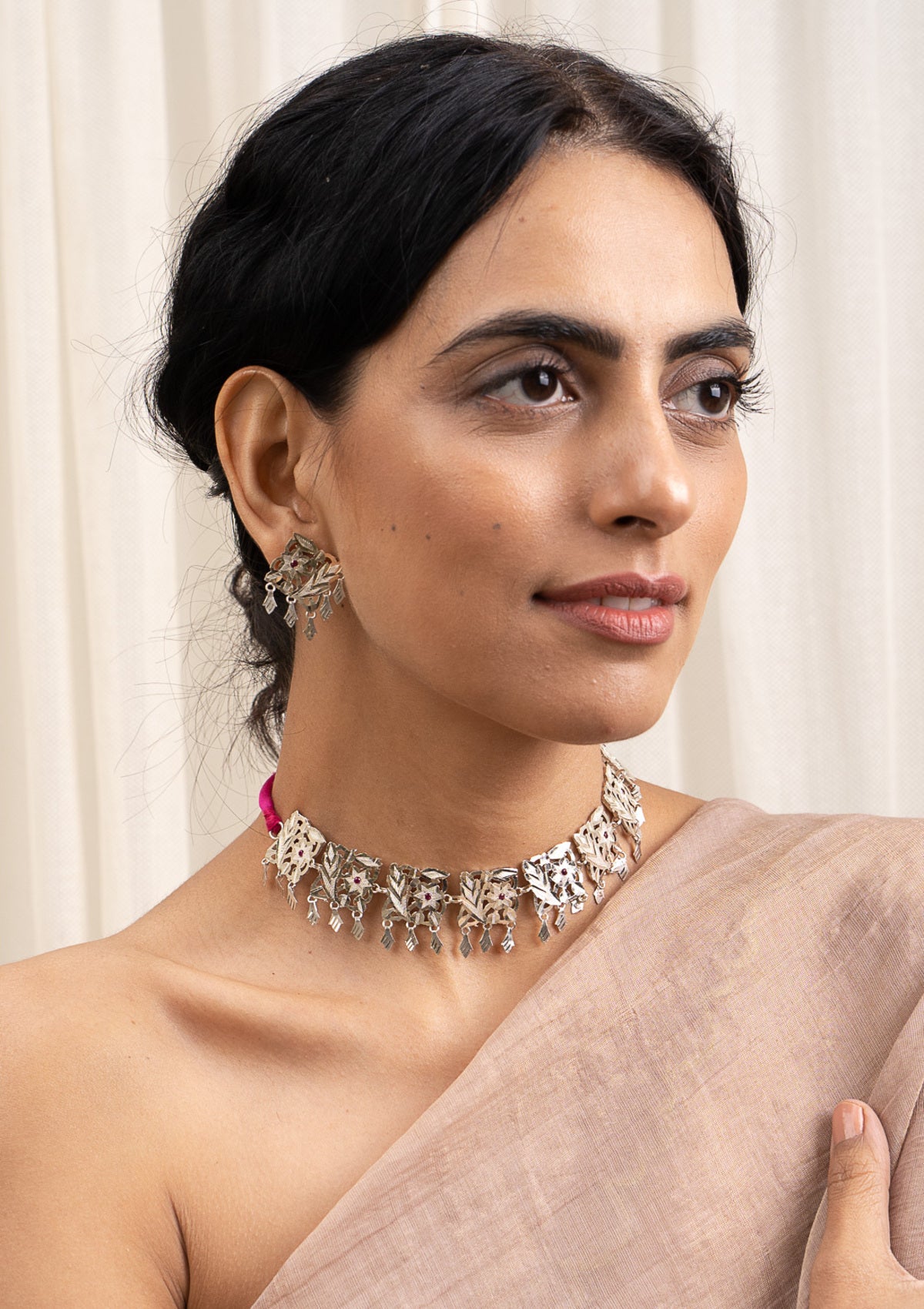 Hastha Silver Necklace & Earrings Set