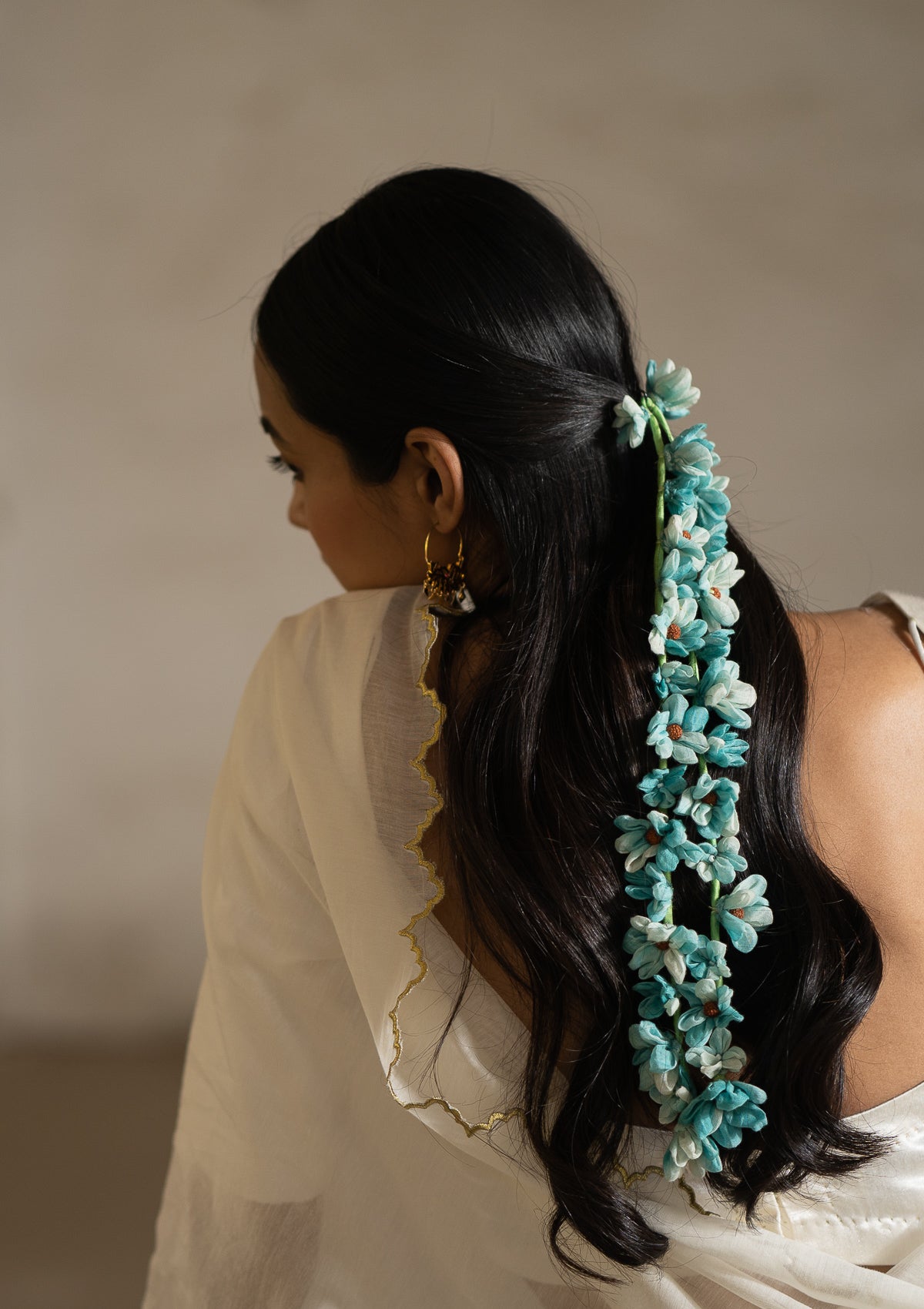 Veena Blue Flower Hair Accessory