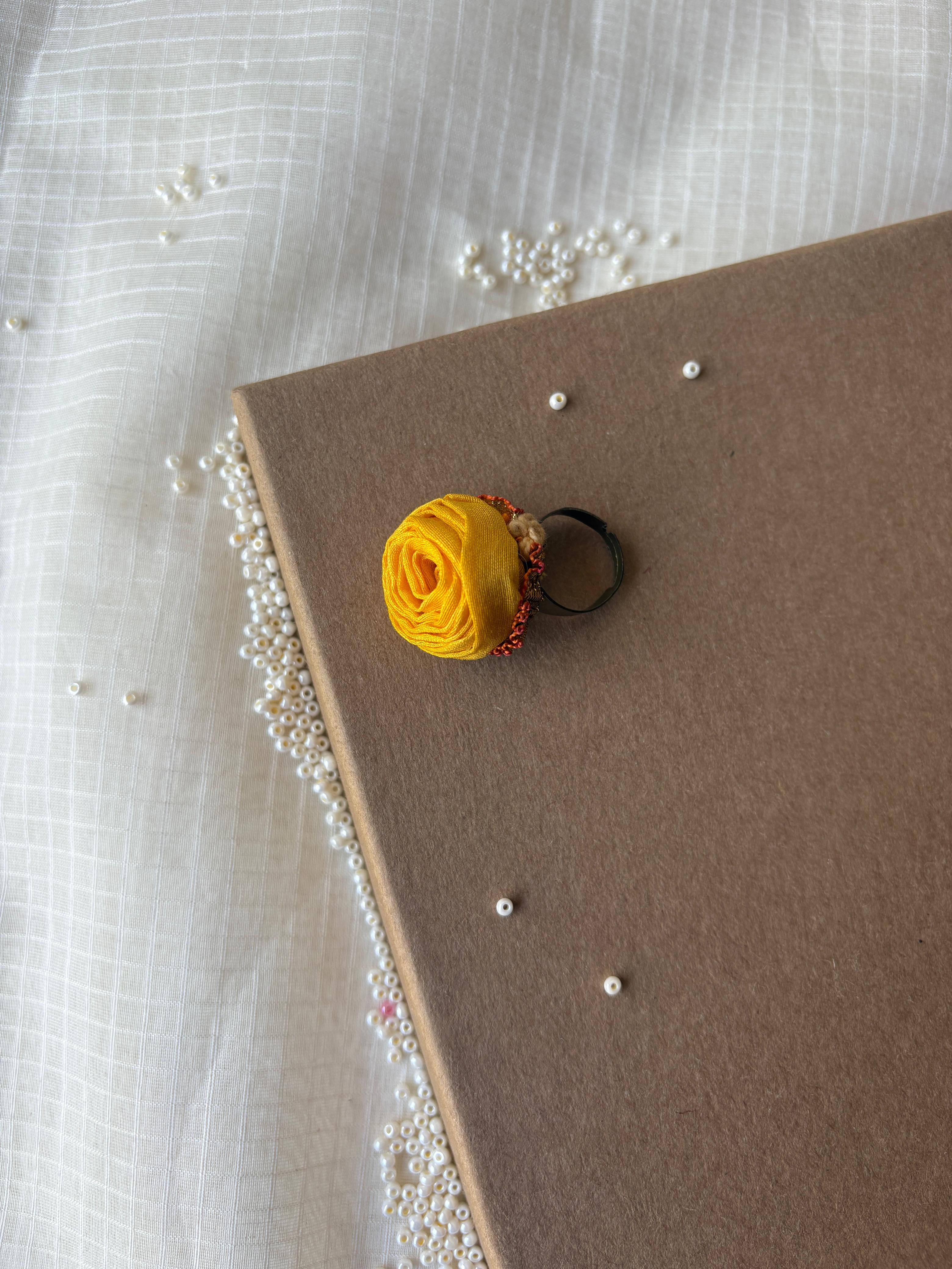 Bellinas Floral Ring
