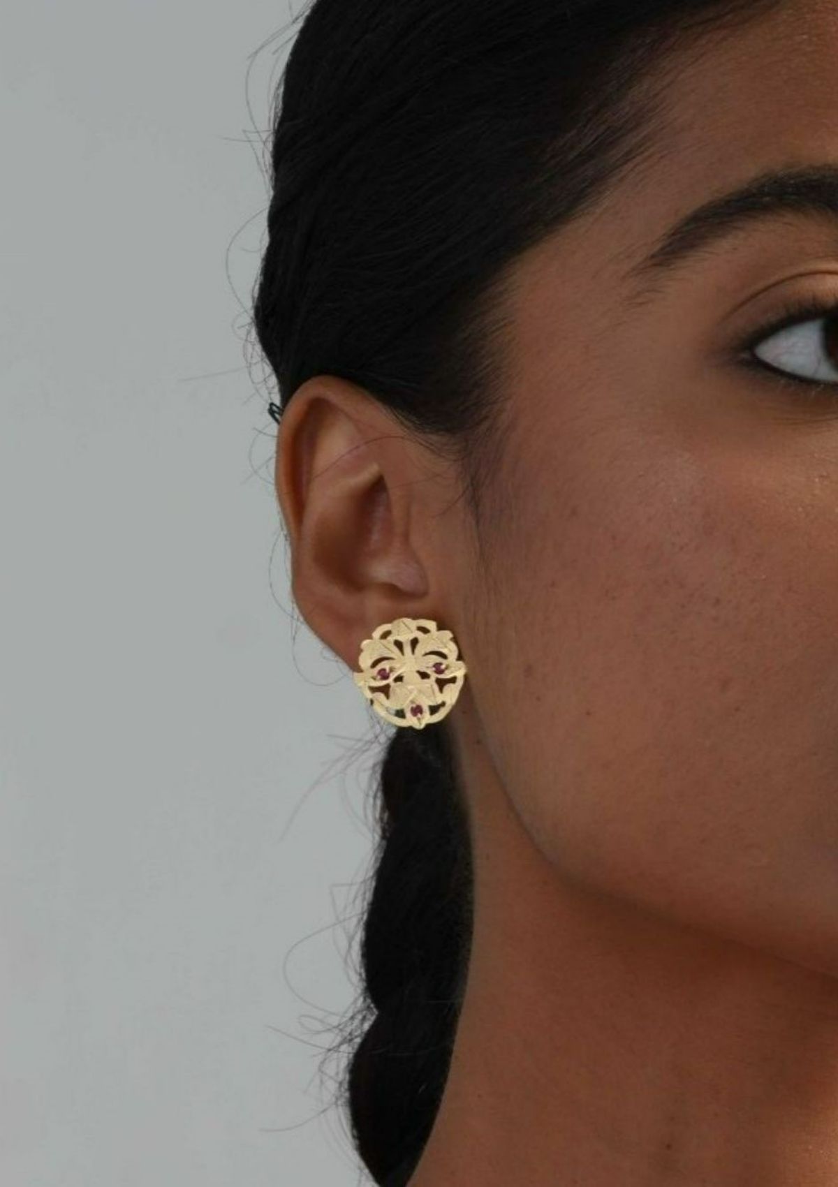 Aaya Gold Tone Silver Studs