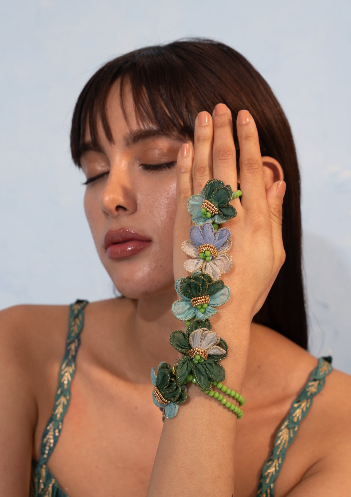 Mehreen Floral Bracelet Ring