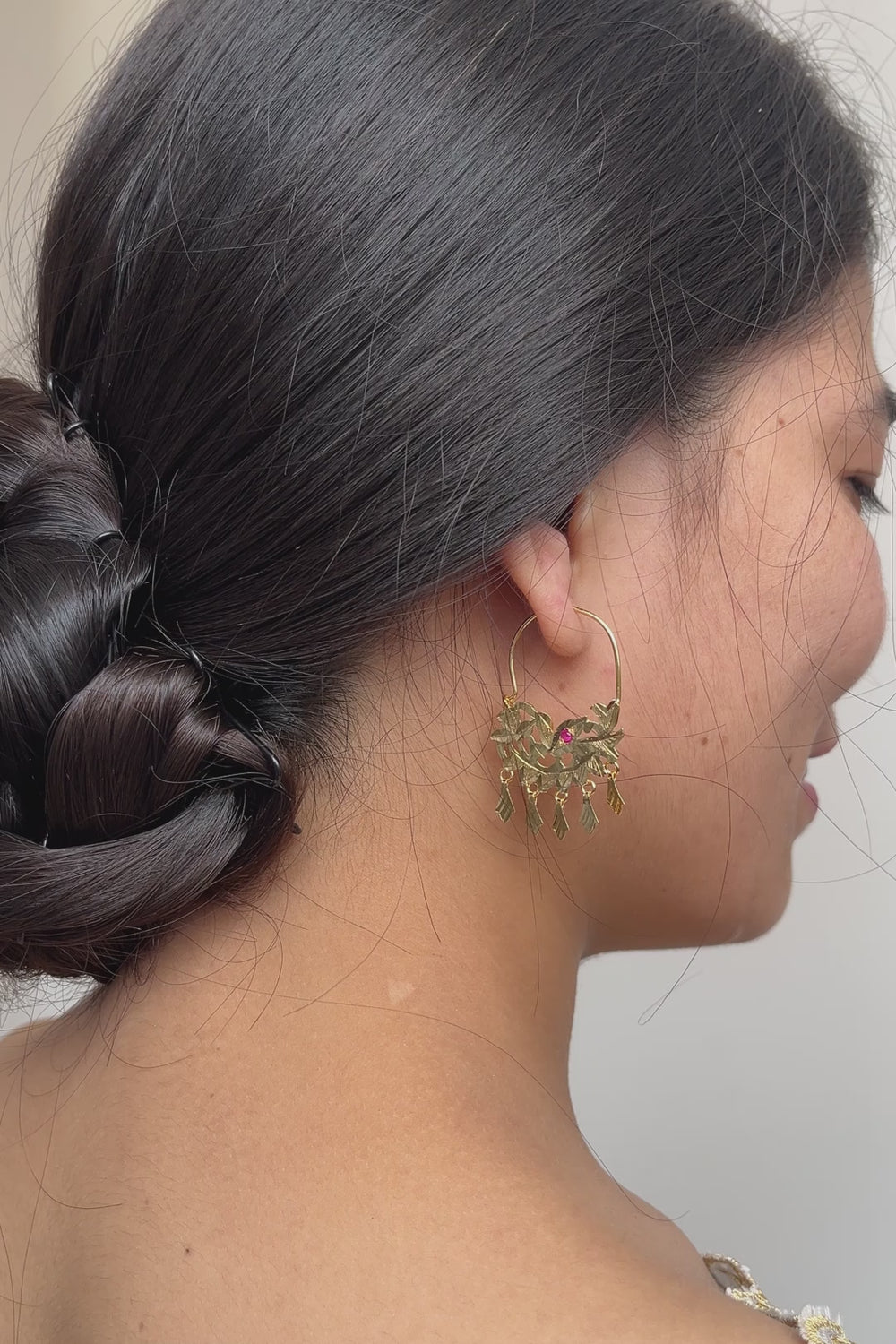 Pyaari Handmade Gold Tone Silver Ballis main image 0