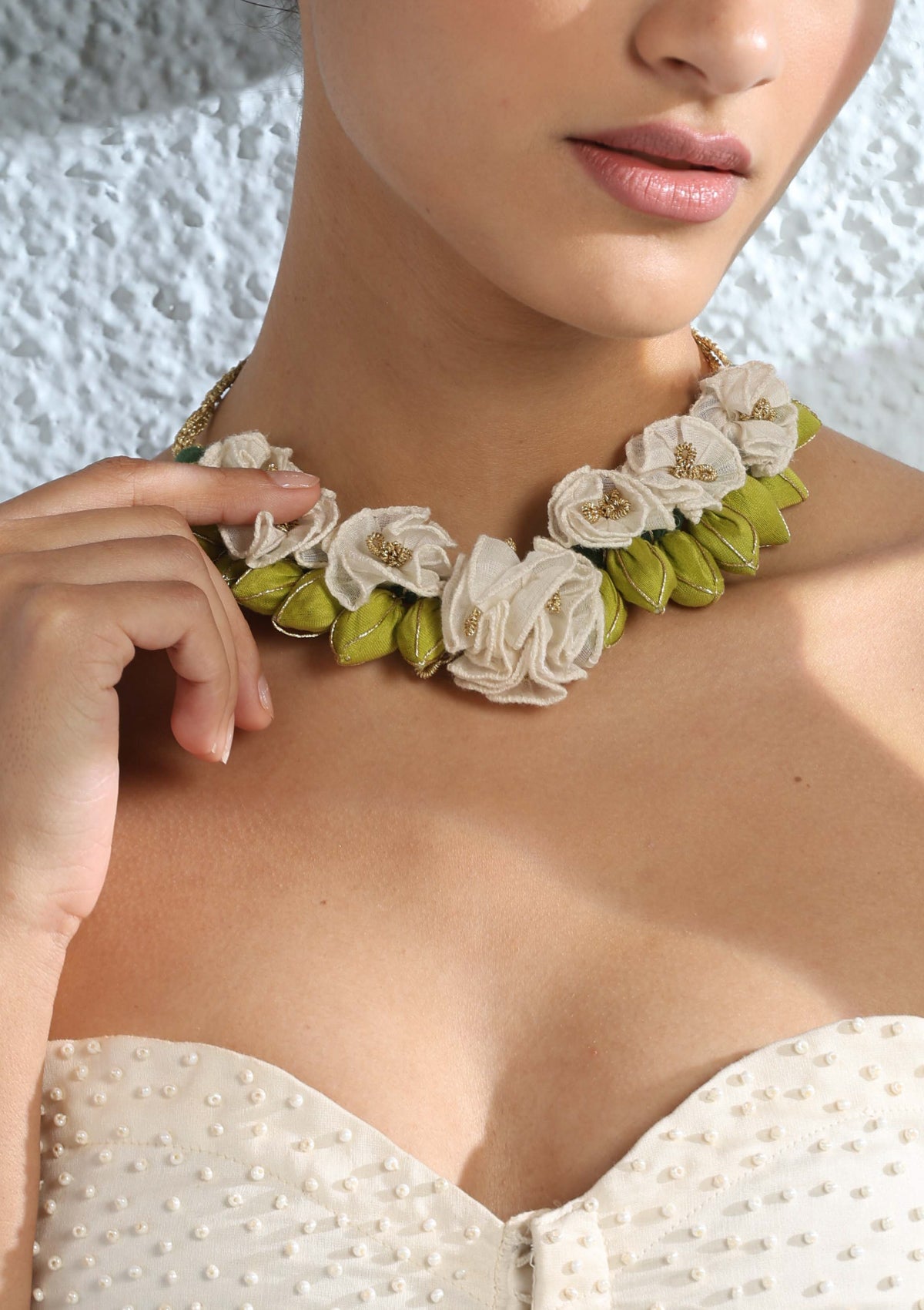 Verdure Floral Necklace